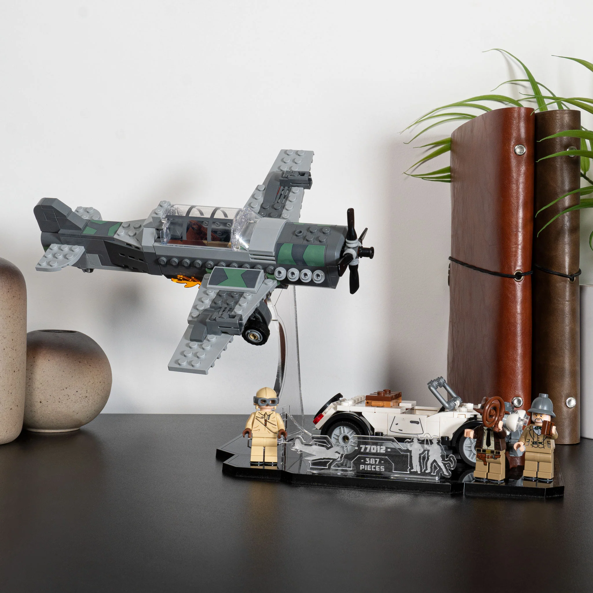 Display Stand for LEGO® Indiana Jones™ Fighter Plane Chase (77012) - Image 9