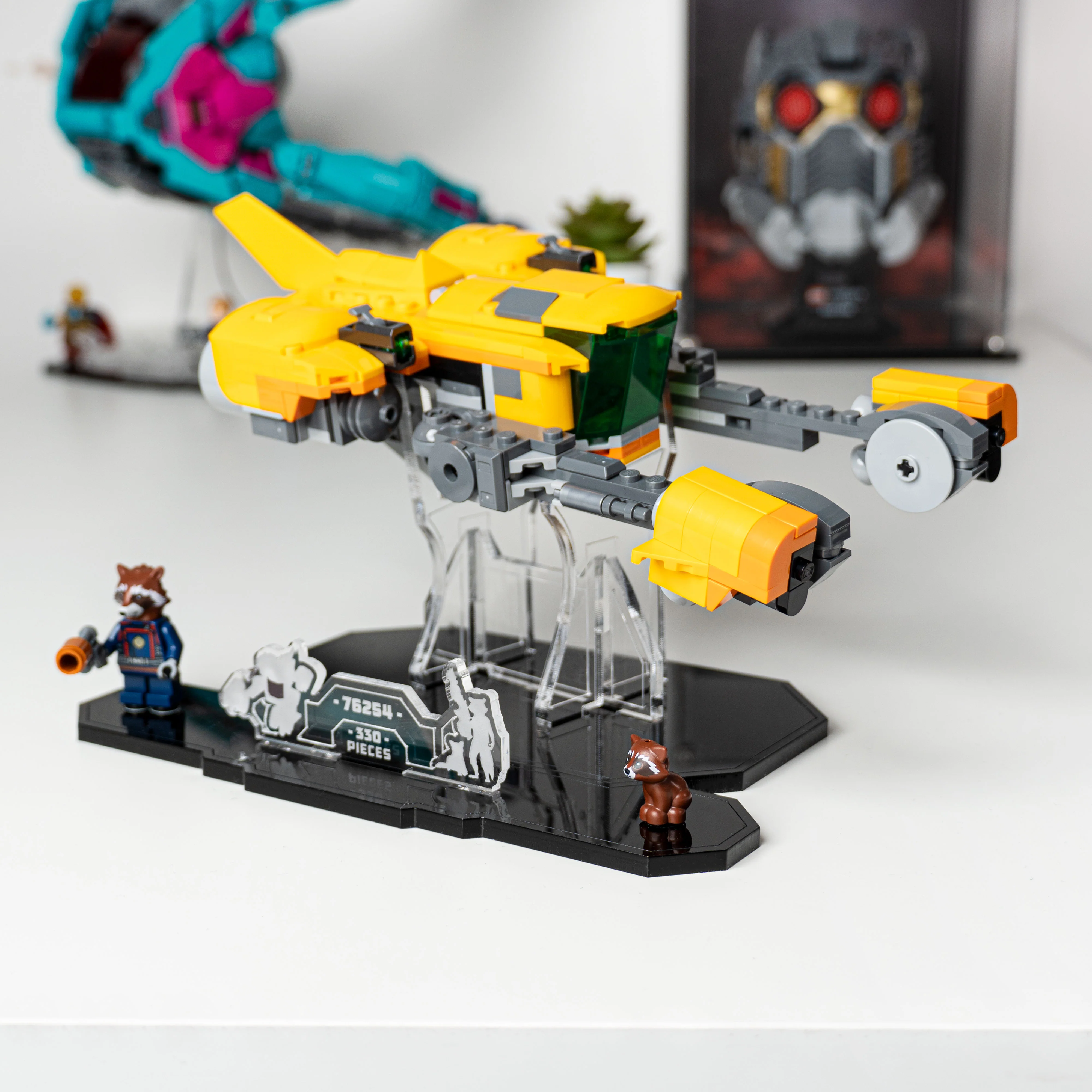 Display Stand for LEGO® Marvel Baby Rocket's Ship (76254) - Image 8