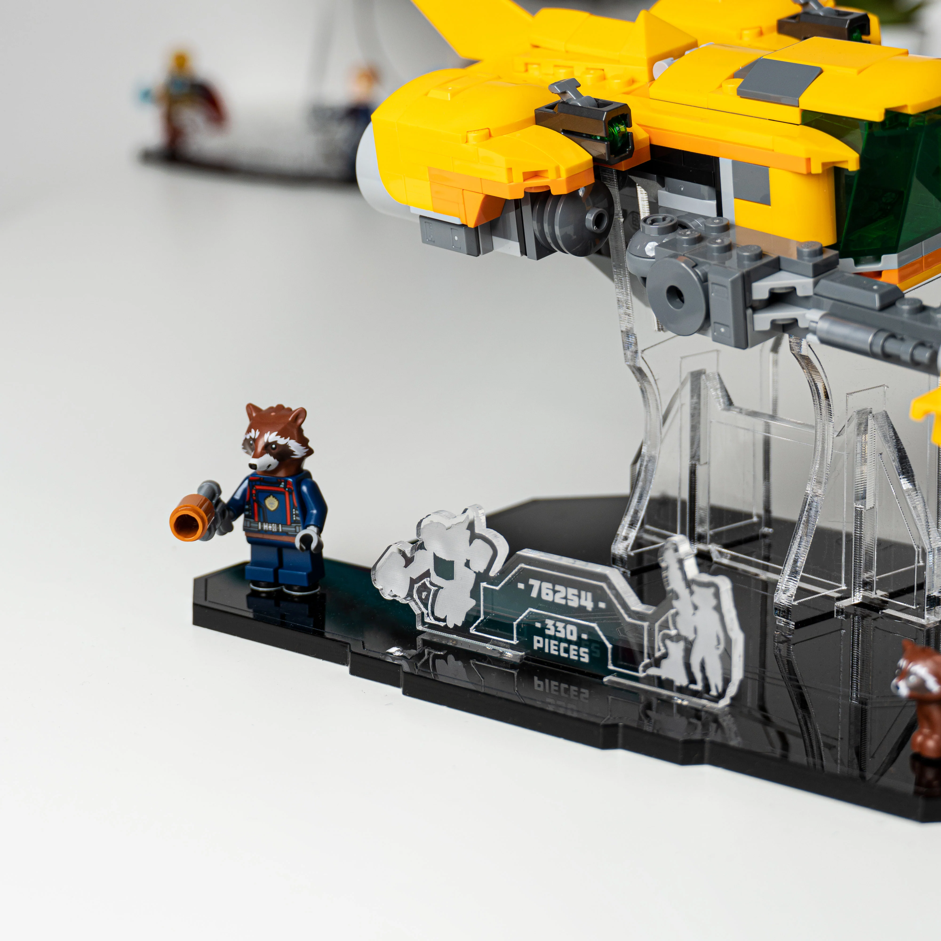 Display Stand for LEGO® Marvel Baby Rocket's Ship (76254) - Image 9