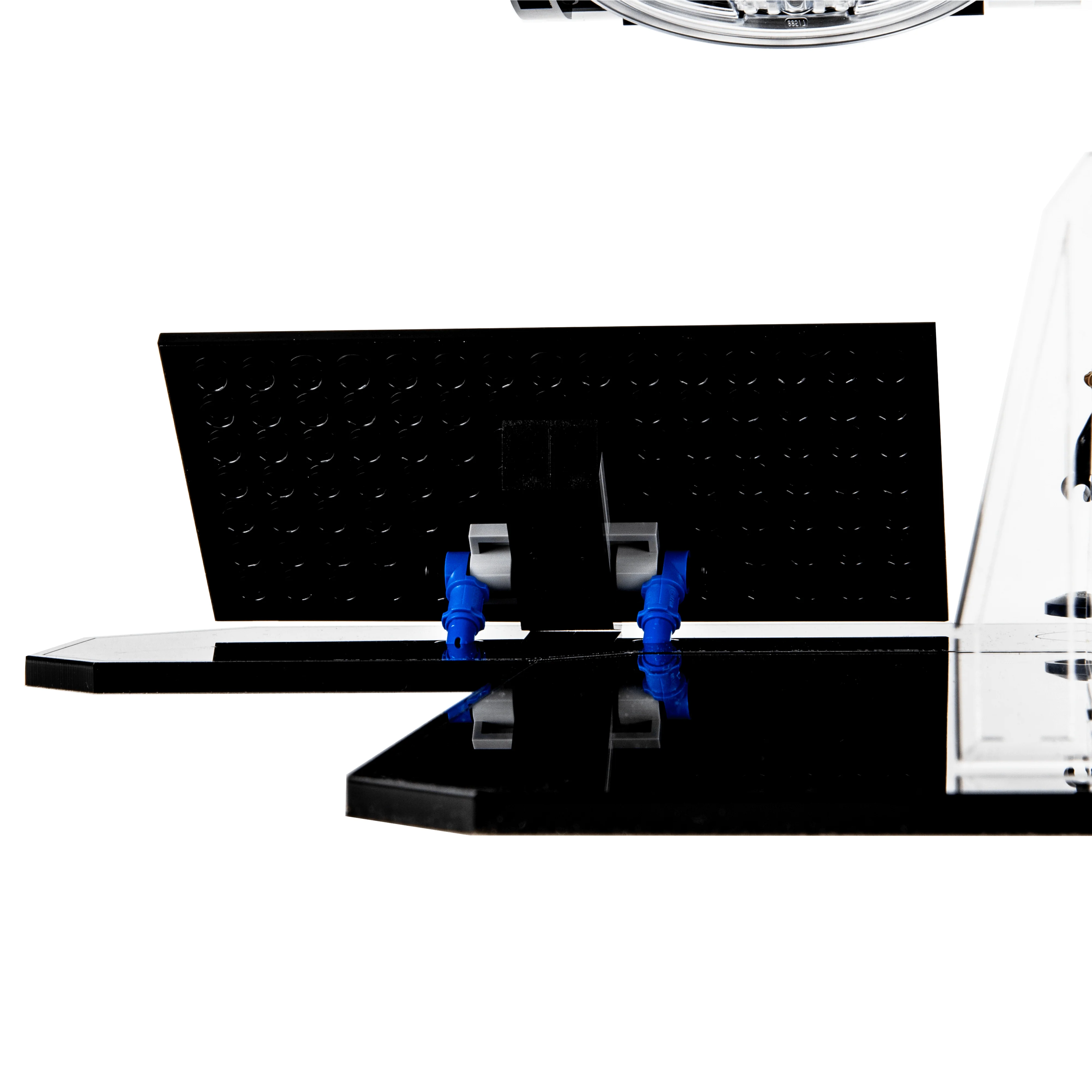 Display Stand for LEGO® Marvel: The Shield Helicarrier (76042) - Image 5