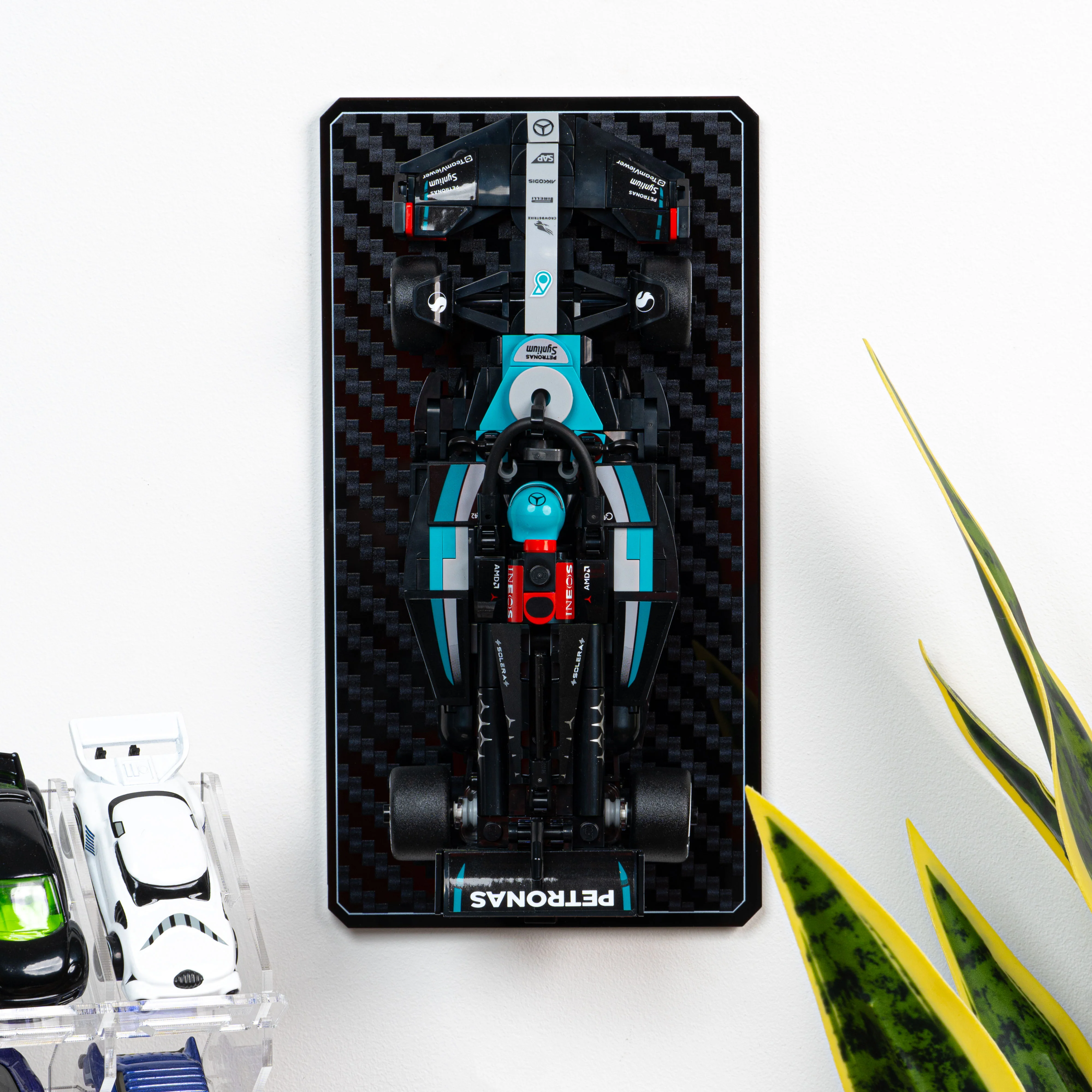 Wall Mountable Display Stand for LEGO® Speed Champions: Formula 1 Range - Image 17