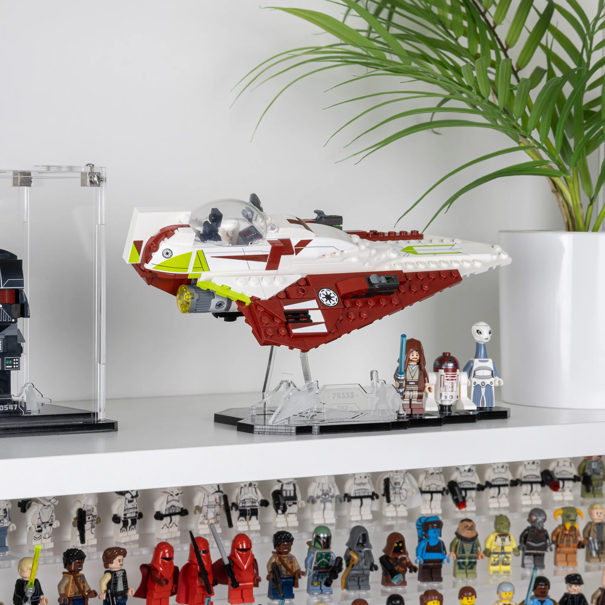 Display Stand for LEGO® Star Wars Obi-Wan Kenobi's Jedi Starfighter (75333) - Image 7