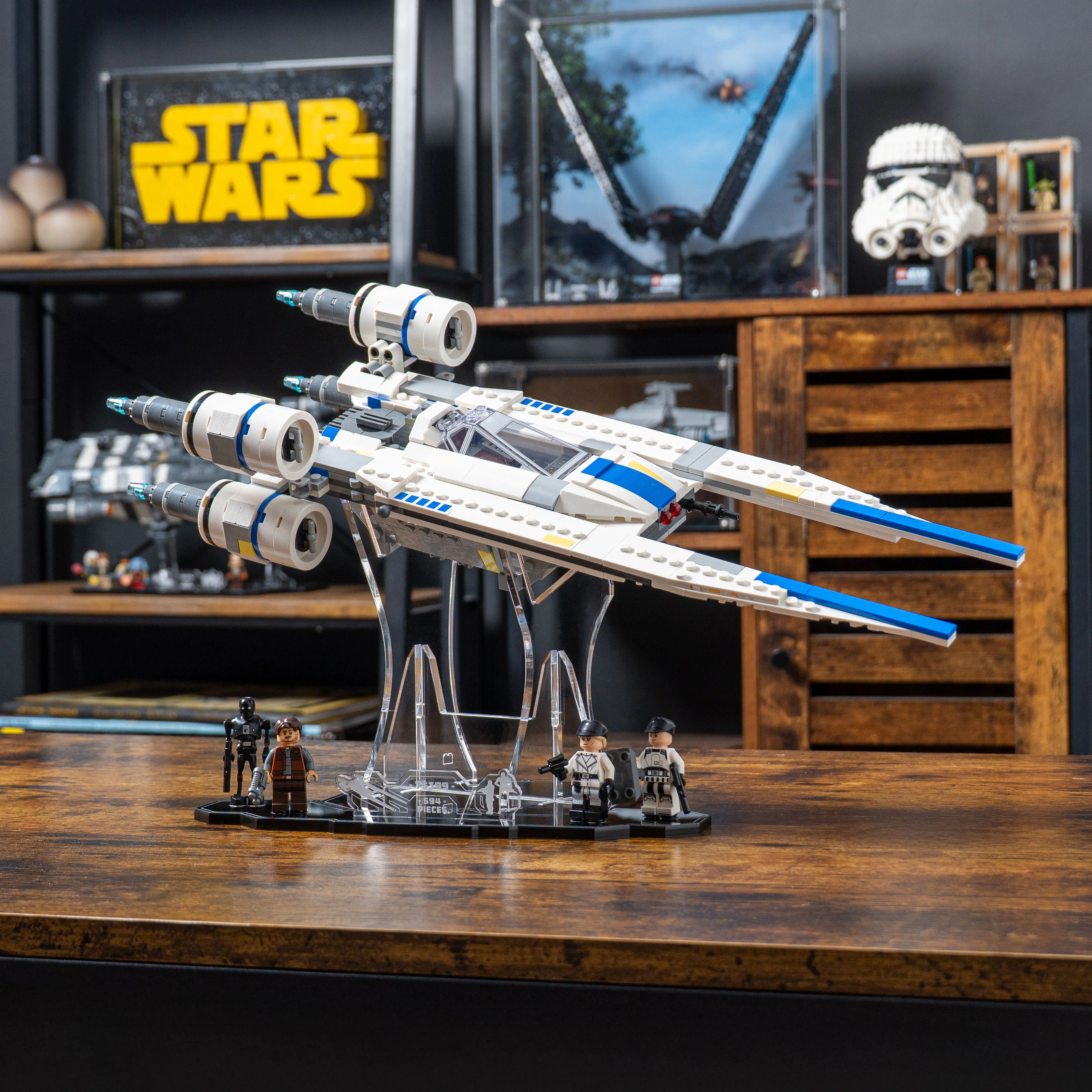 Display Stand for LEGO® Star Wars: Rebel U-Wing Starfighter (75399) - Image 9