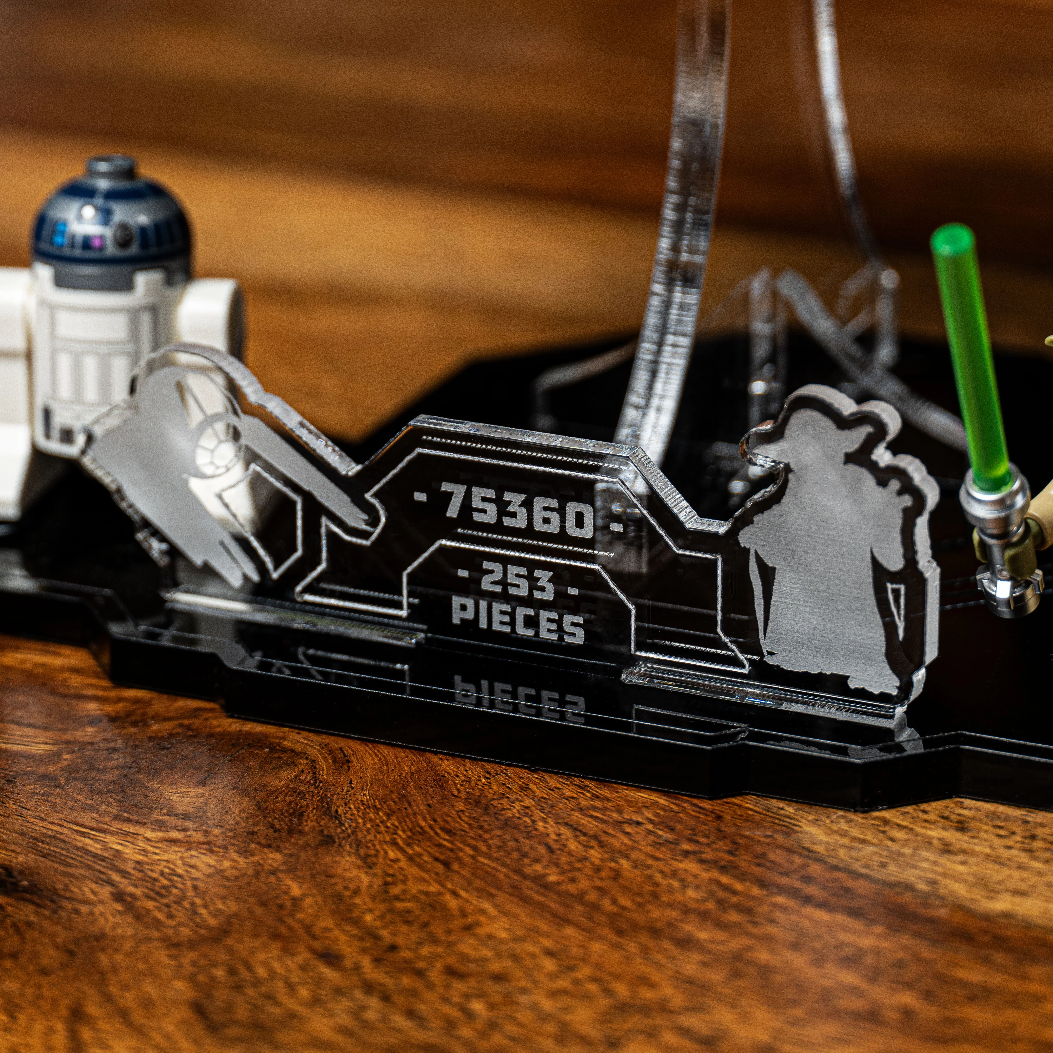 Display Stand for LEGO® Star Wars Yoda's Jedi Starfighter™ (75360) - Image 12