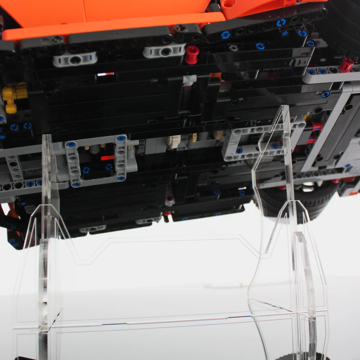 Display Stand for LEGO® Technic: Porsche 911 GT3 RS (42056) - Image 3