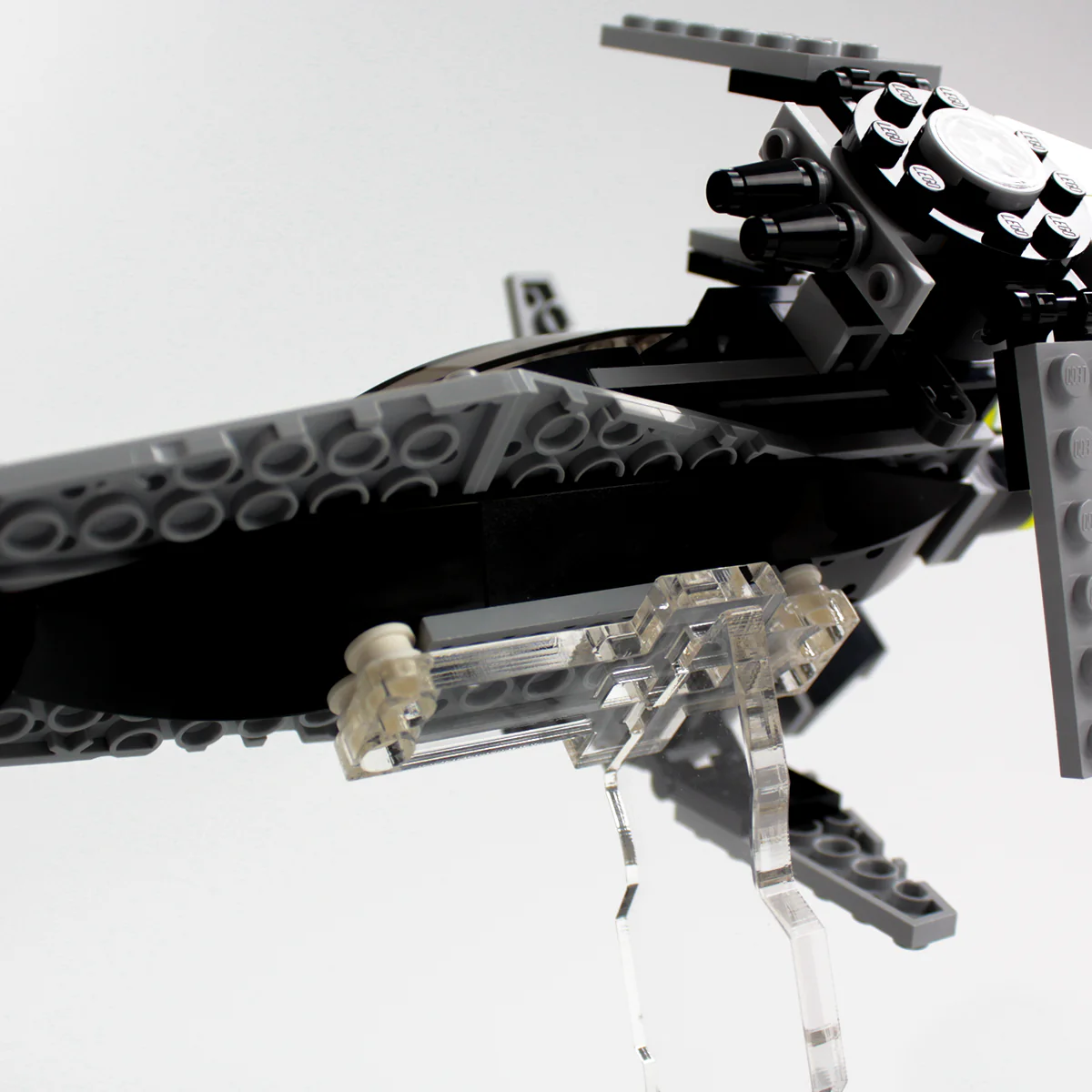 Display Stand for LEGO® Star Wars™ Imperial V-Wing Starfighter (7915) - Image 4