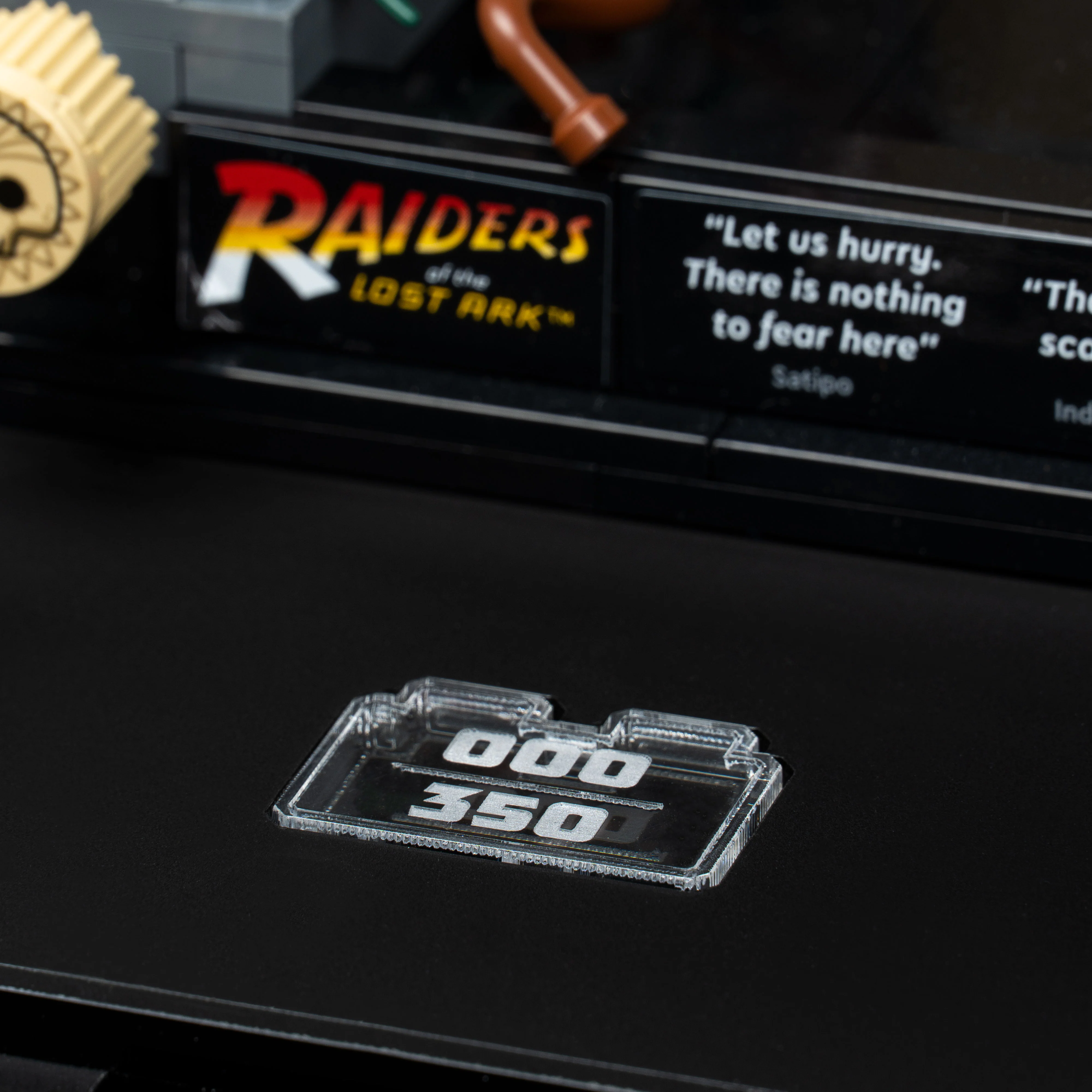 Limited Edition Display Case for LEGO® Indiana Jones™ Temple of the Golden Idol (77015) - Image 17