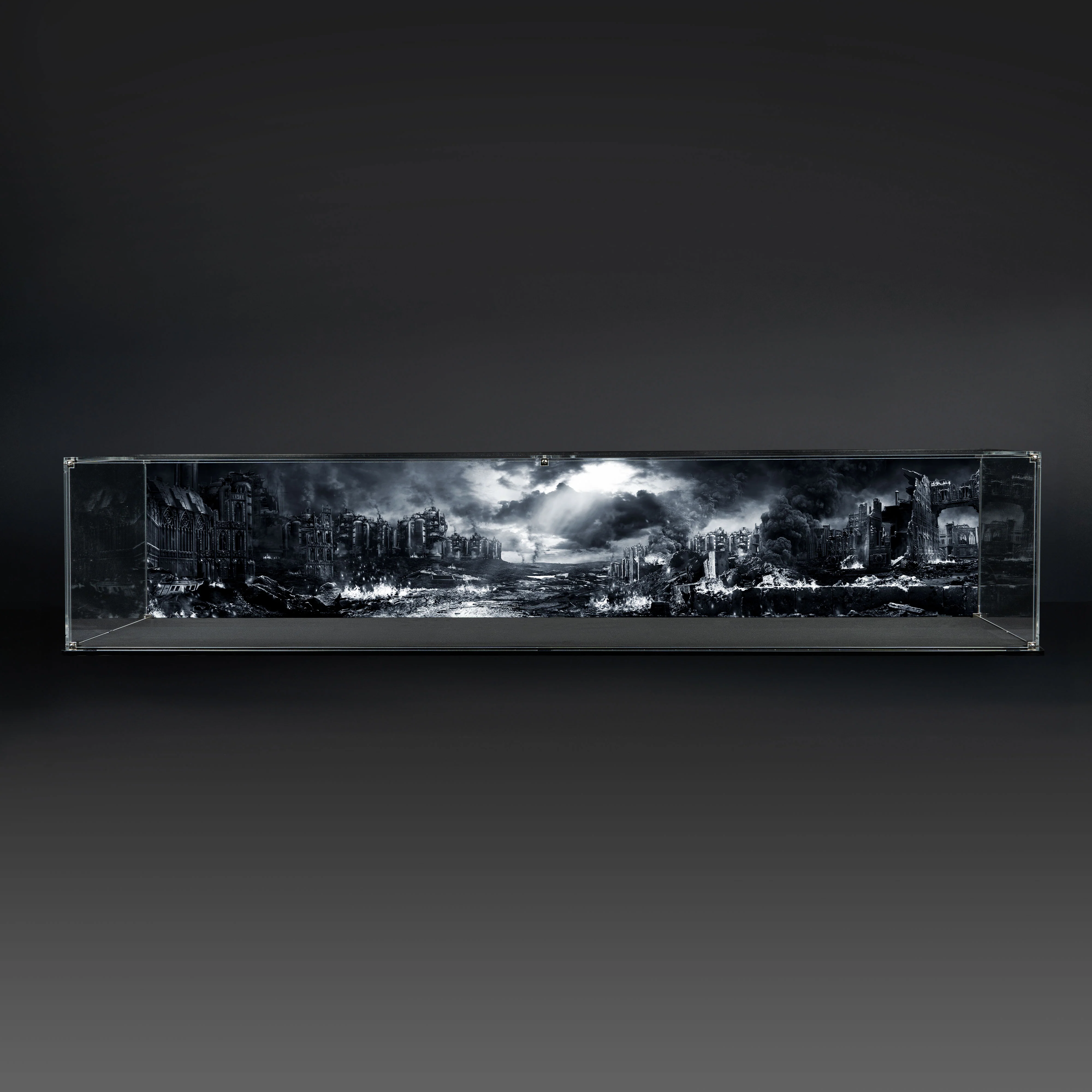 Extra Large Warhammer®: The Horus Heresy Display Case - Image 2