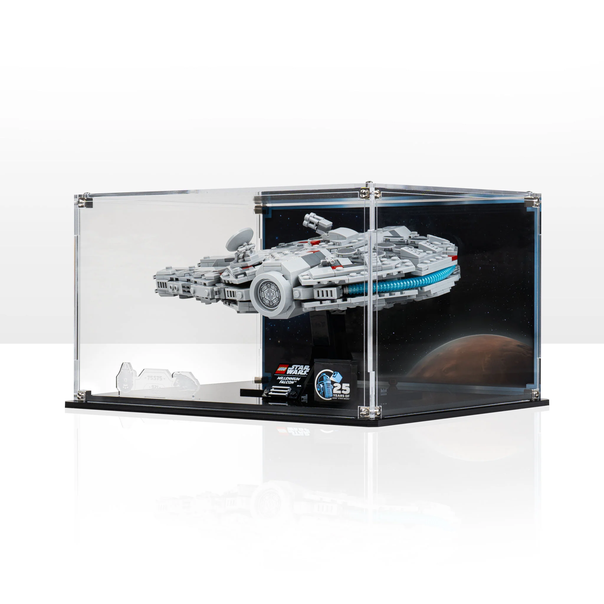 Horizontal & Angled Display Cases for LEGO® Star Wars™ Midi Scale Millennium Falcon™ (75375) - Image 11