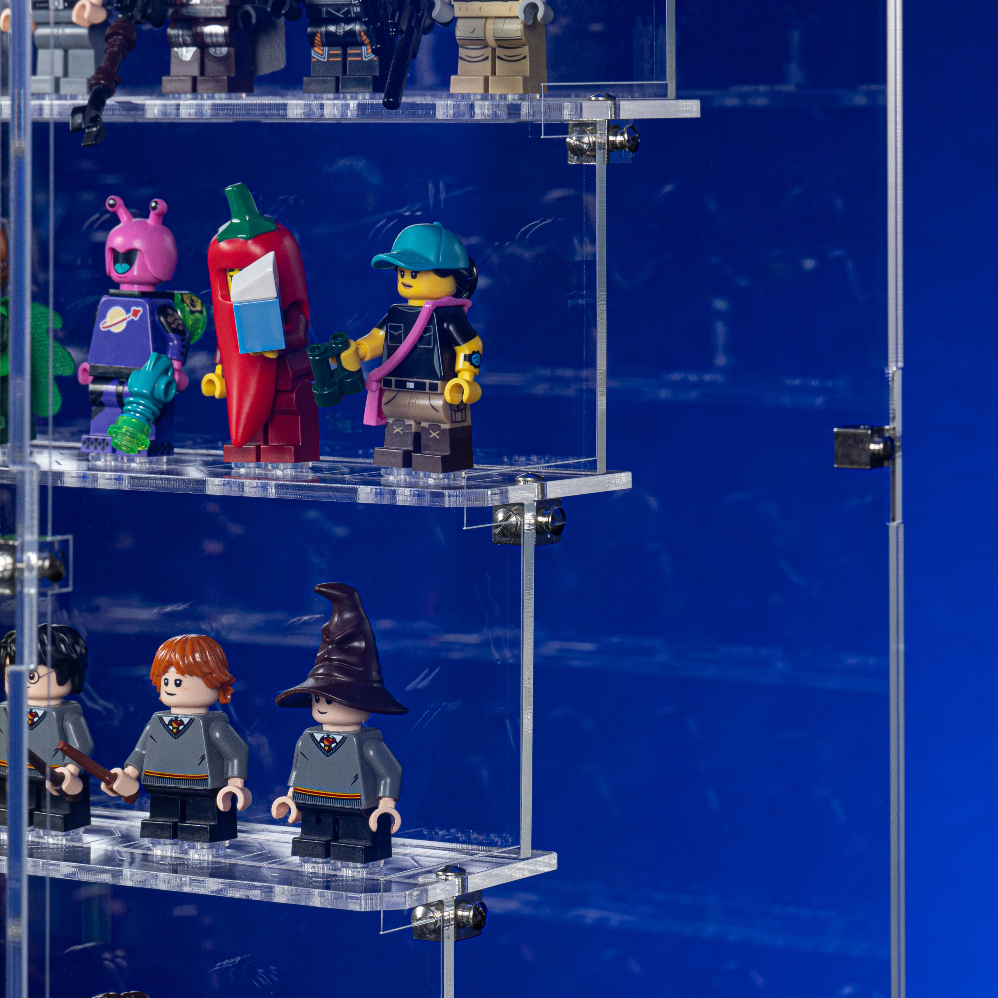 Limited Edition Display Case for 300 LEGO® Minifigures - Image 6