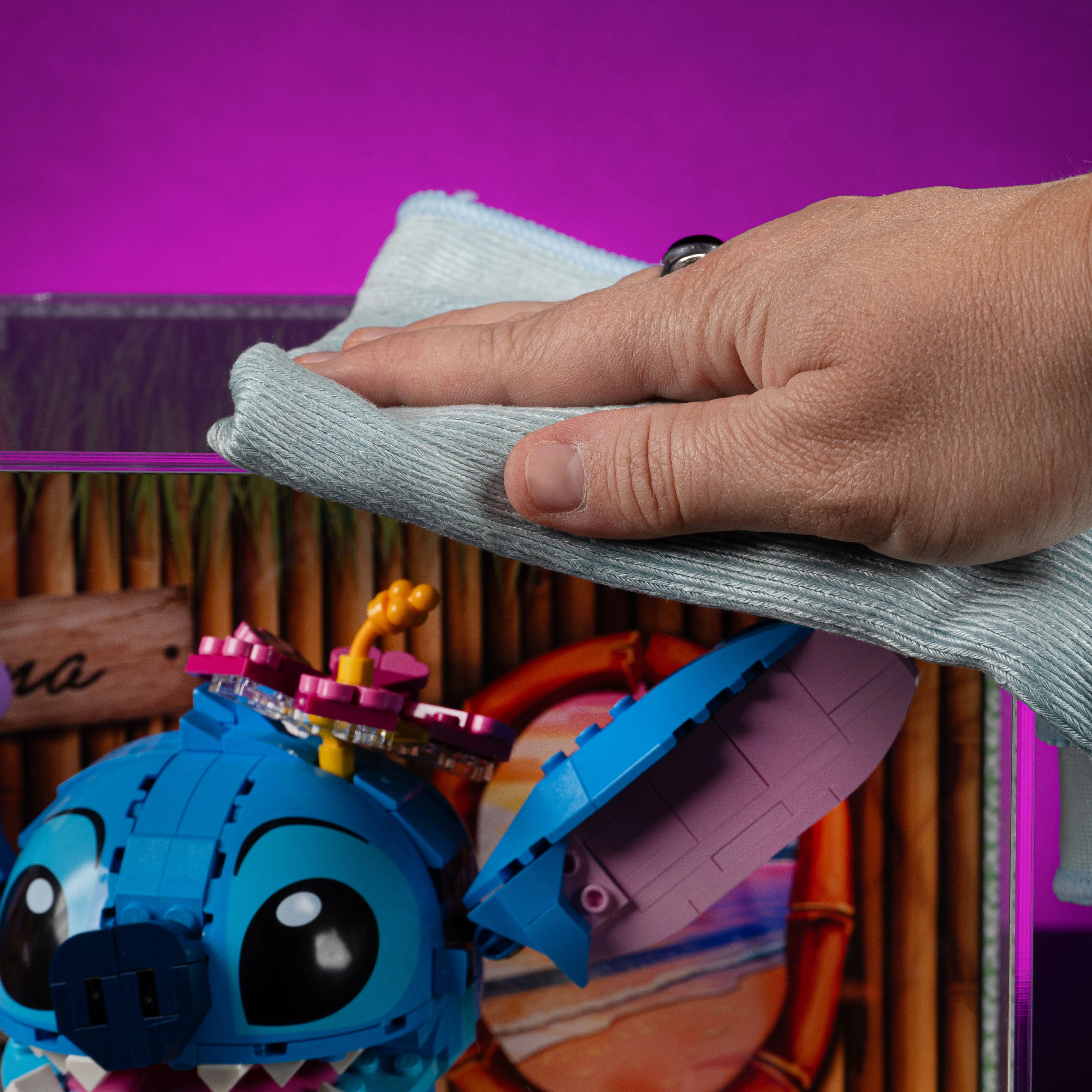 Limited Edition Display Case for LEGO® Disney Stitch (43249) & Angel (43257) - Image 4
