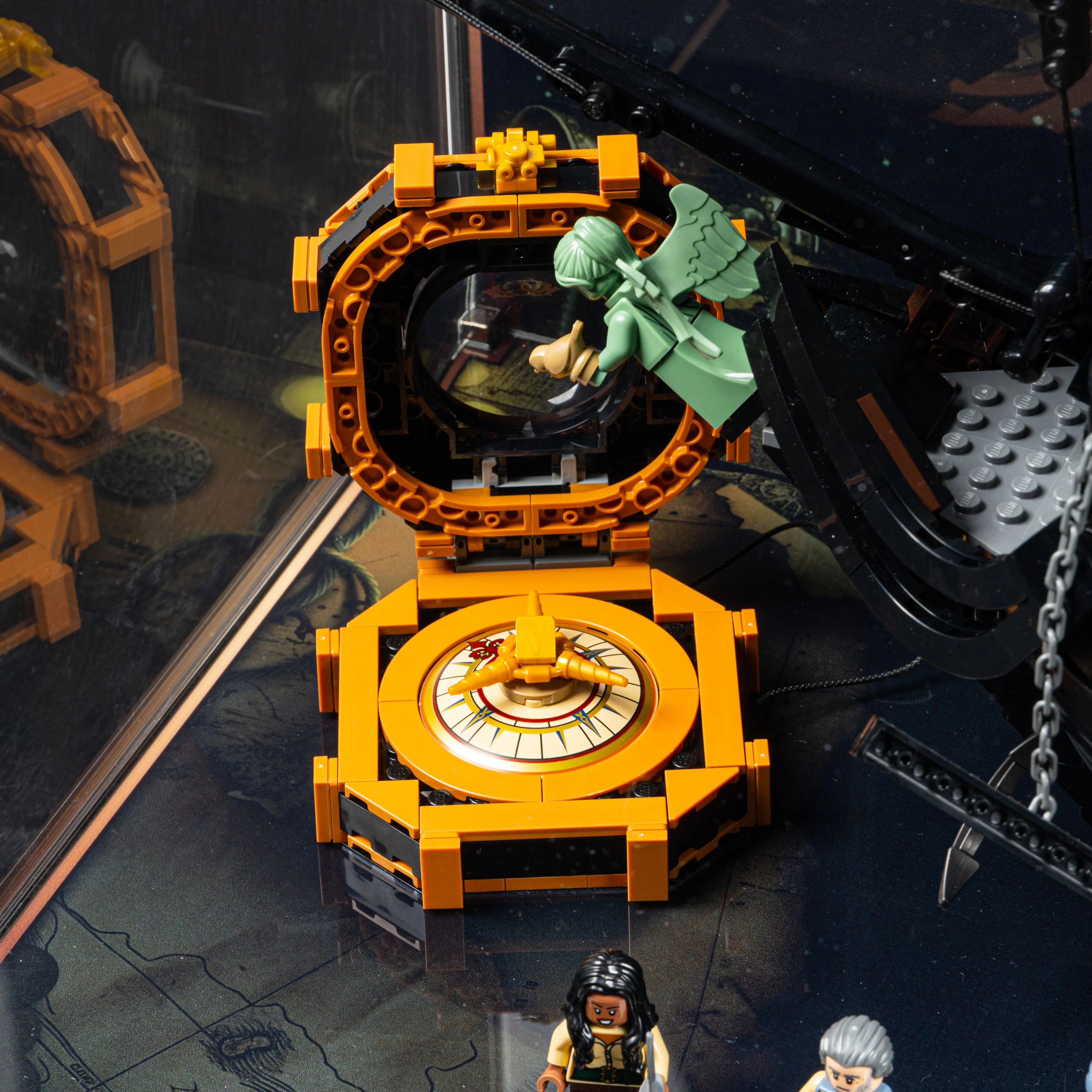Limited Edition Display Case for LEGO® Icons: Captain Jack Sparrow's Pirate Ship (10365) - Image 6