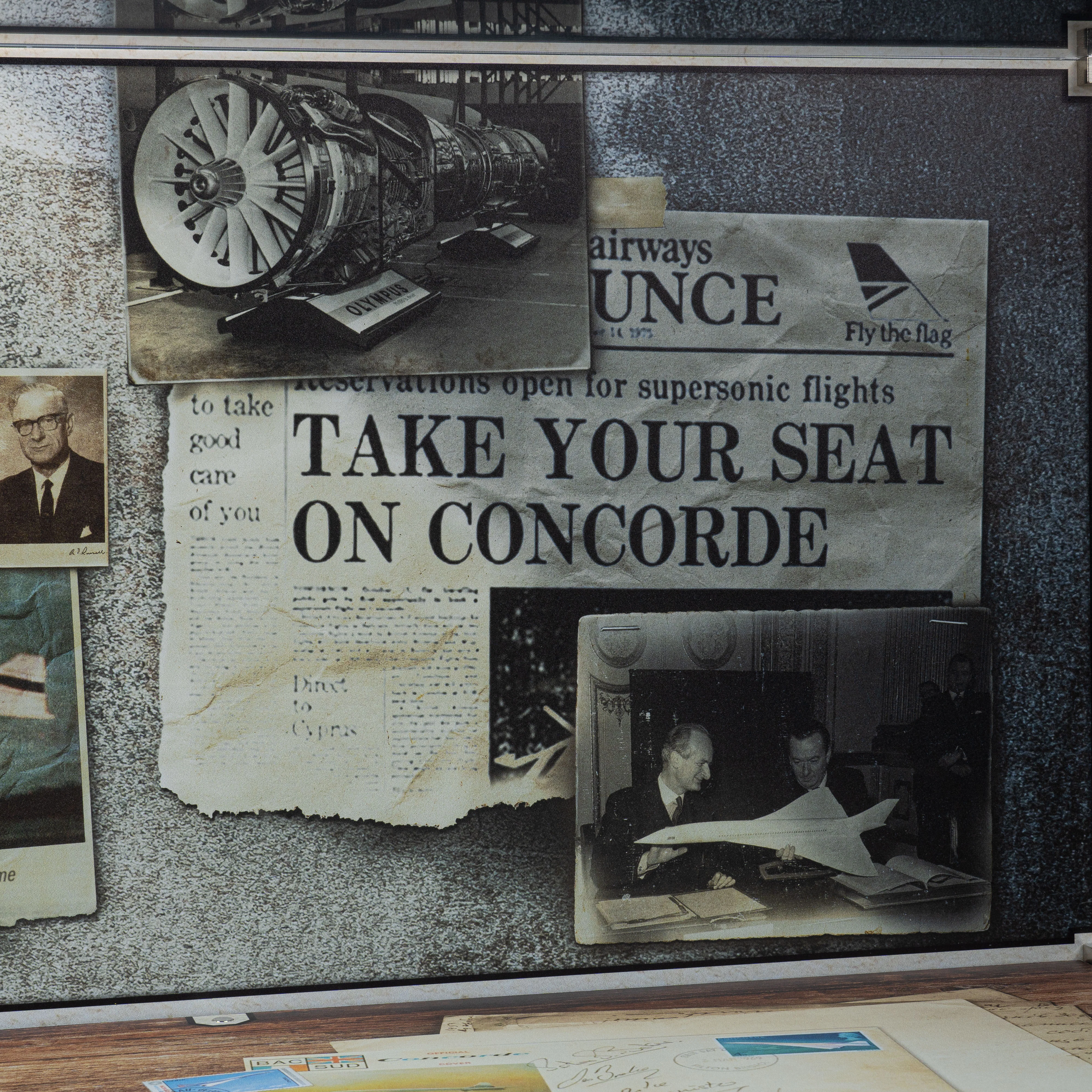 Limited Edition Display Case for LEGO® Icons: Concorde (10318) - Image 16