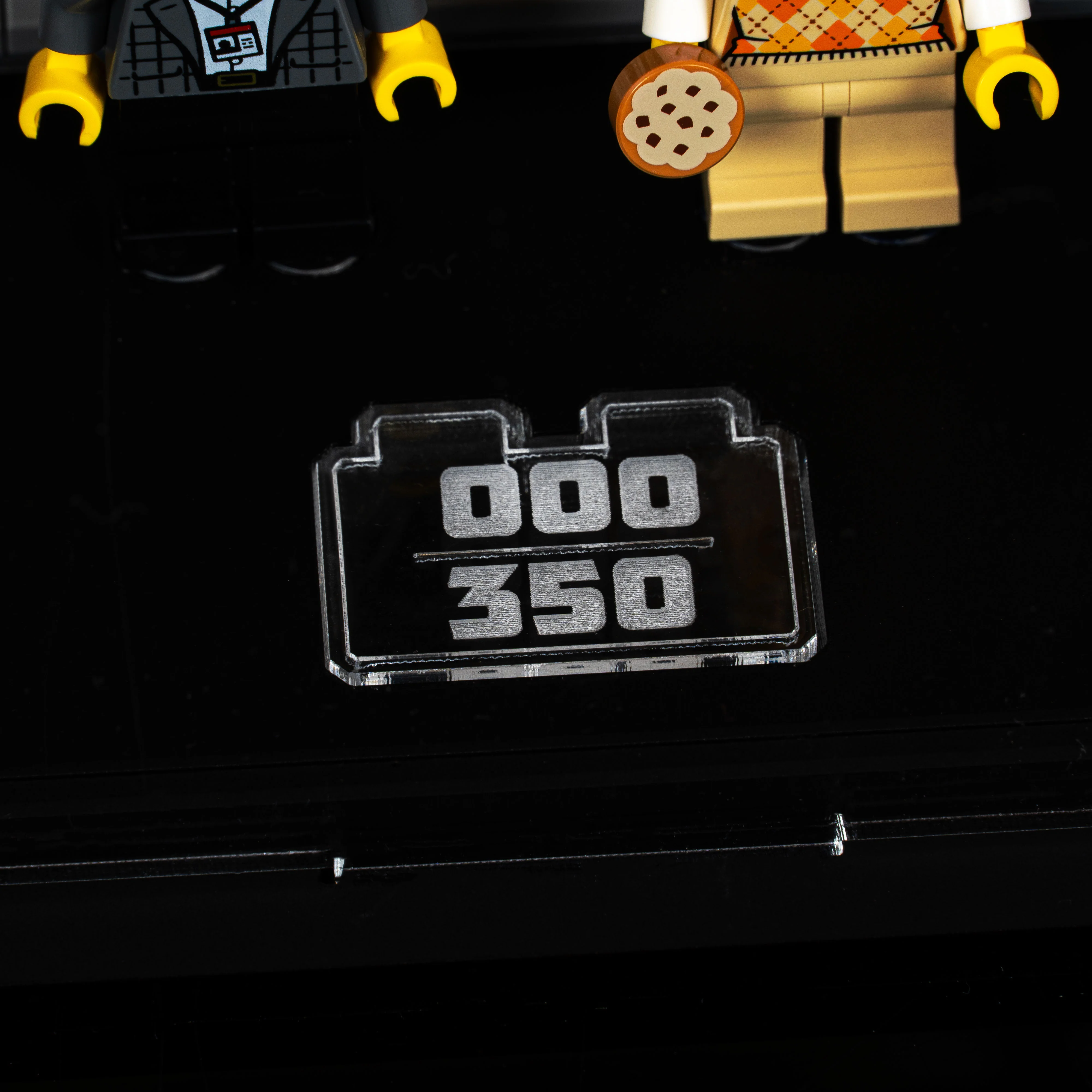 Limited Edition Display Case for LEGO® Icons: Natural History Museum (10326) - Image 9