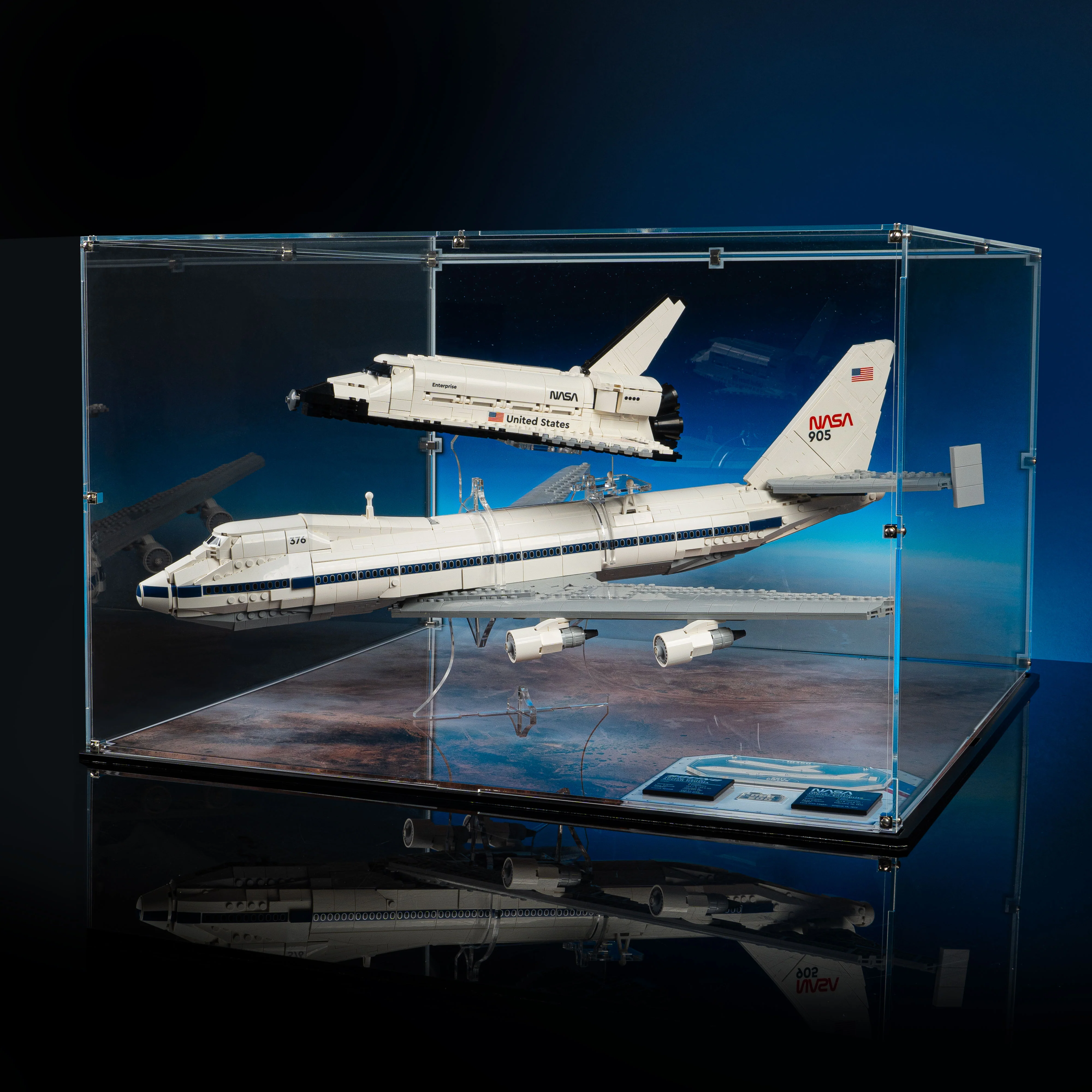 Limited Edition Display Case for LEGO® Icons: Shuttle Carrier Aircraft (10360) - Image 4