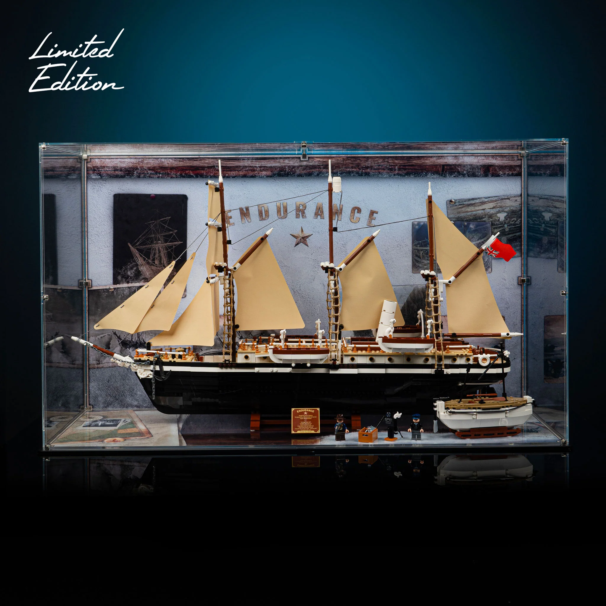 Limited Edition Display Case for LEGO® Icons: The Endurance (10335) and Shackleton’s Lifeboat (40729) - Image 2