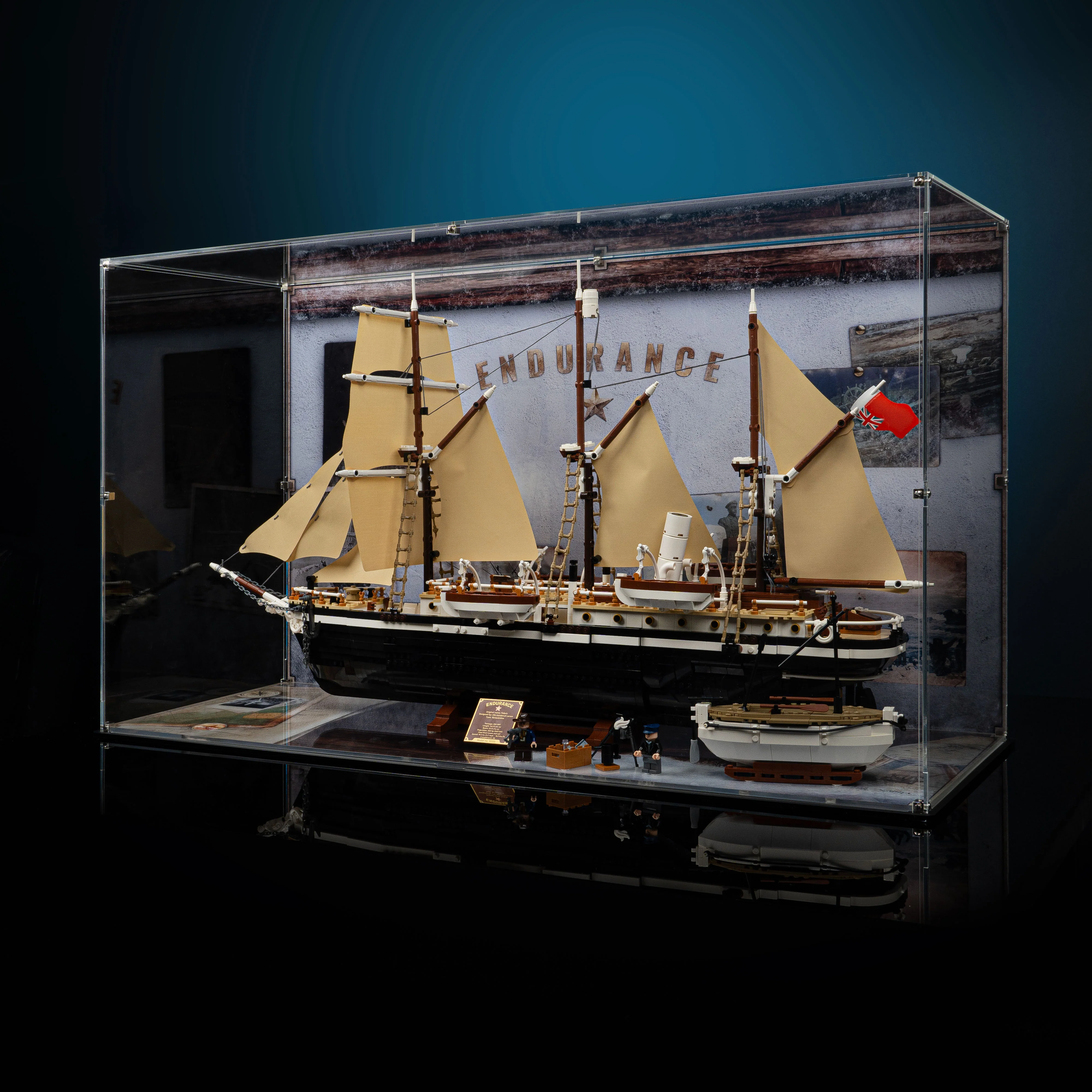 Limited Edition Display Case for LEGO® Icons: The Endurance (10335) and Shackleton’s Lifeboat (40729) - Image 4