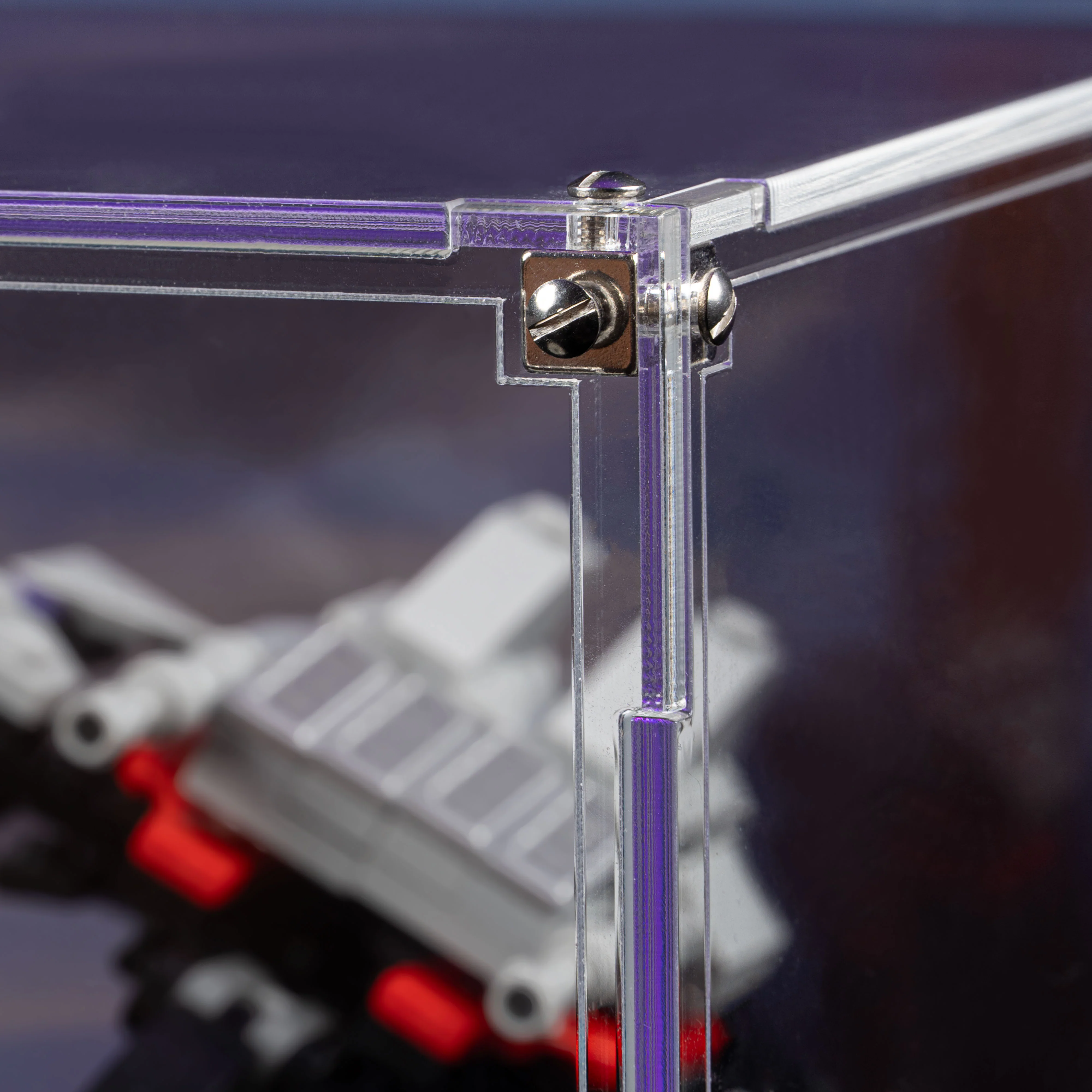 Limited Edition Display Case for LEGO® Icons: Transformers: Soundwave (10358) - Image 9