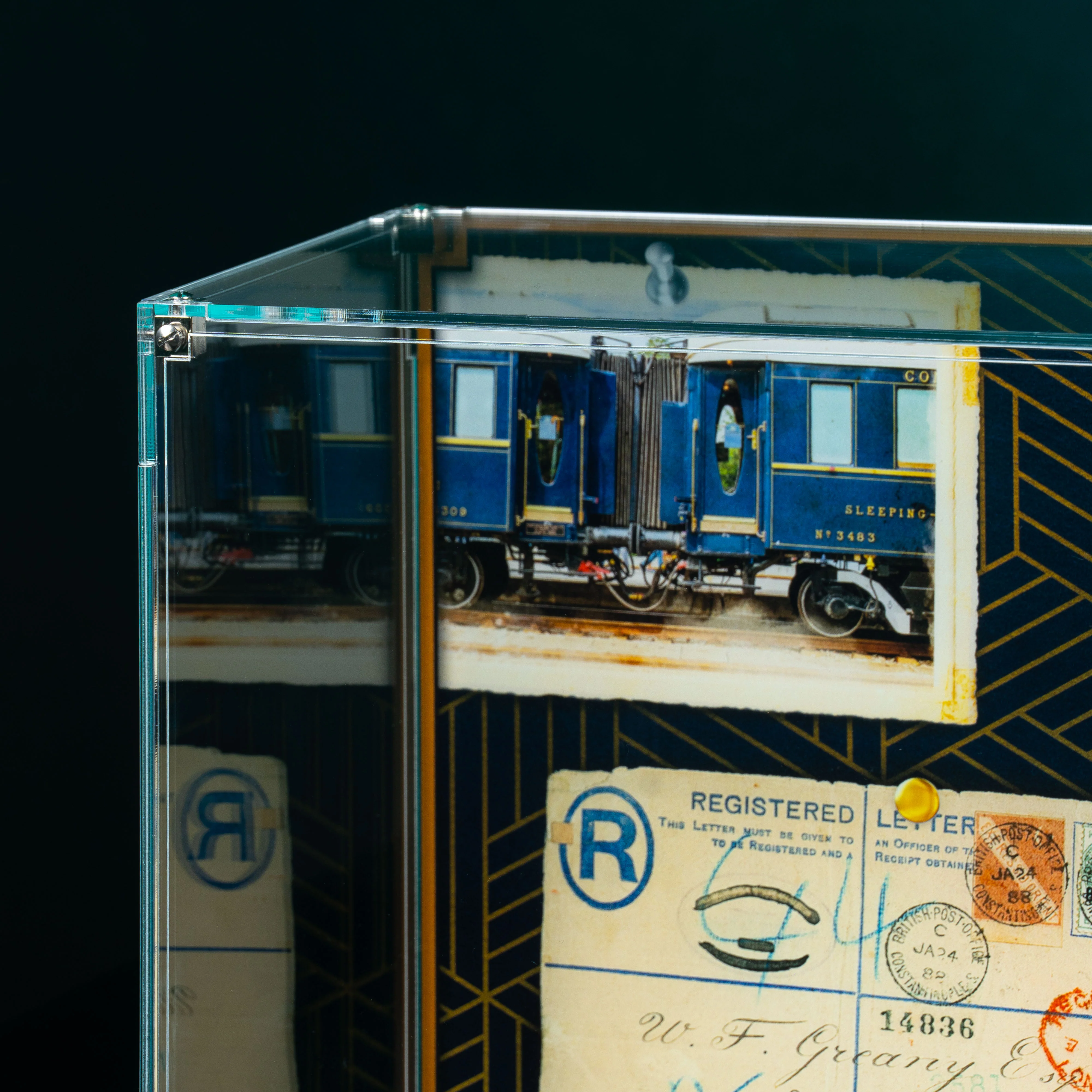 Limited Edition Display Case for LEGO® Ideas: The Orient Express Train (21344) - Image 10