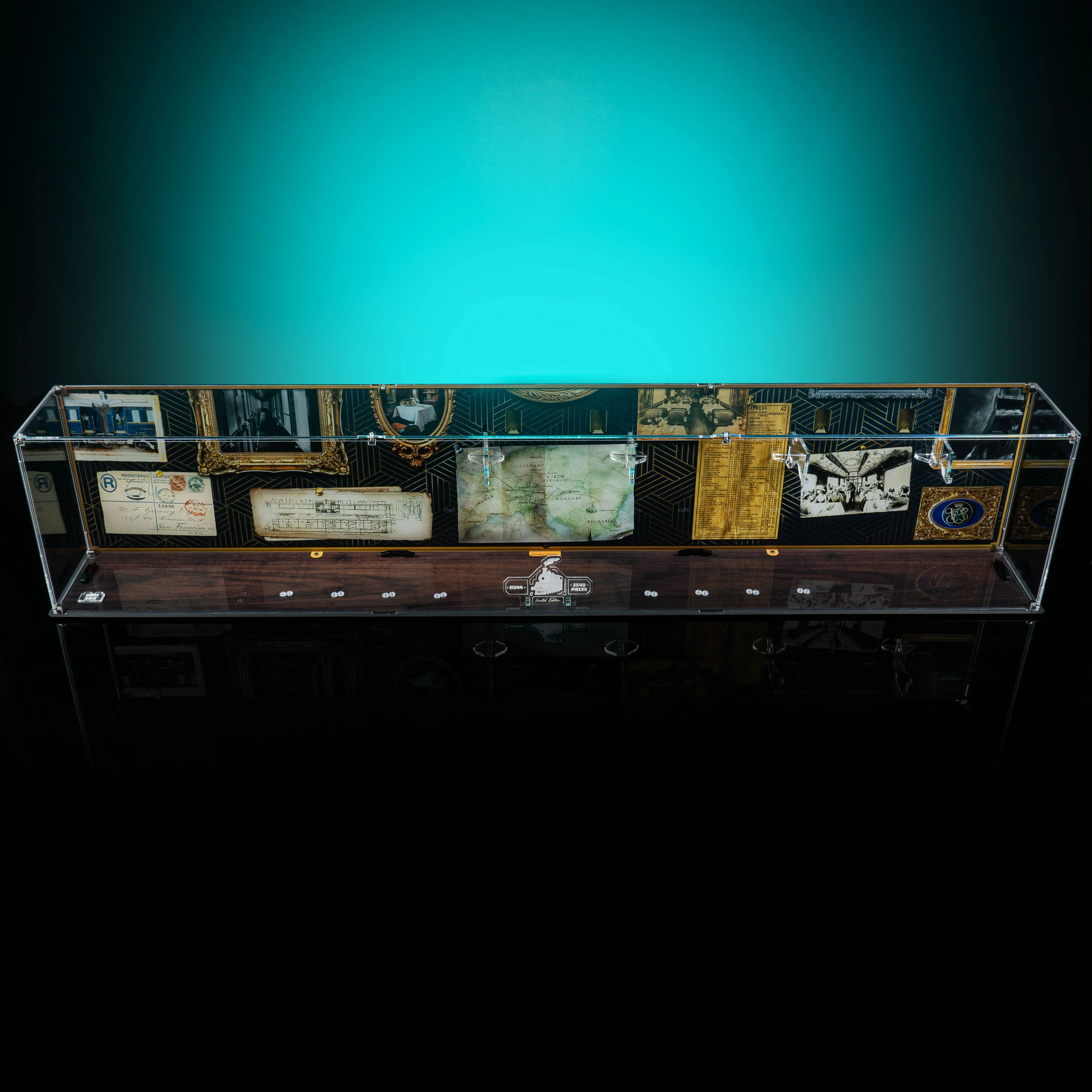 Limited Edition Display Case for LEGO® Ideas: The Orient Express Train (21344) - Image 5