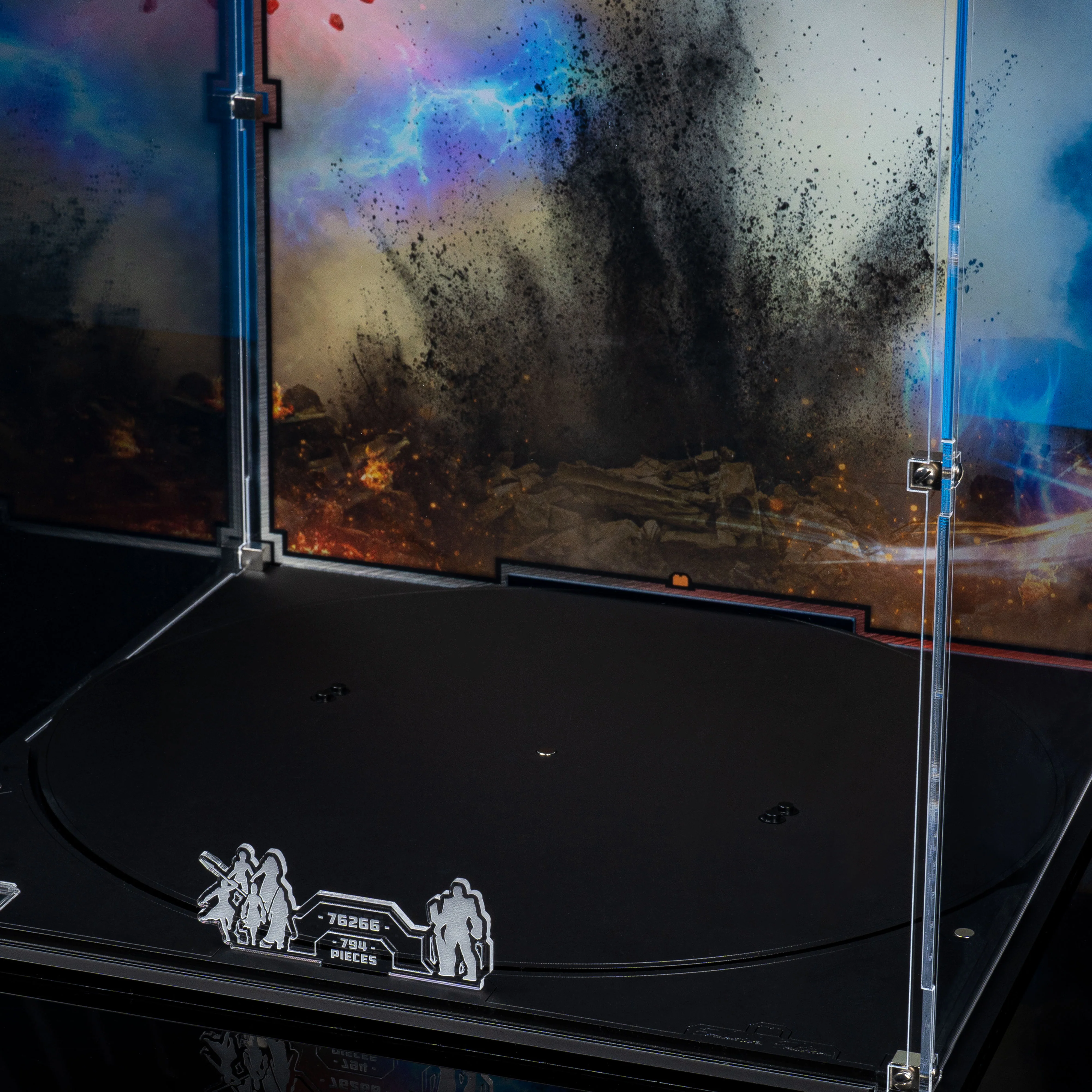 Limited Edition Display Case for LEGO® Marvel Endgame Final Battle (76266) - Image 10