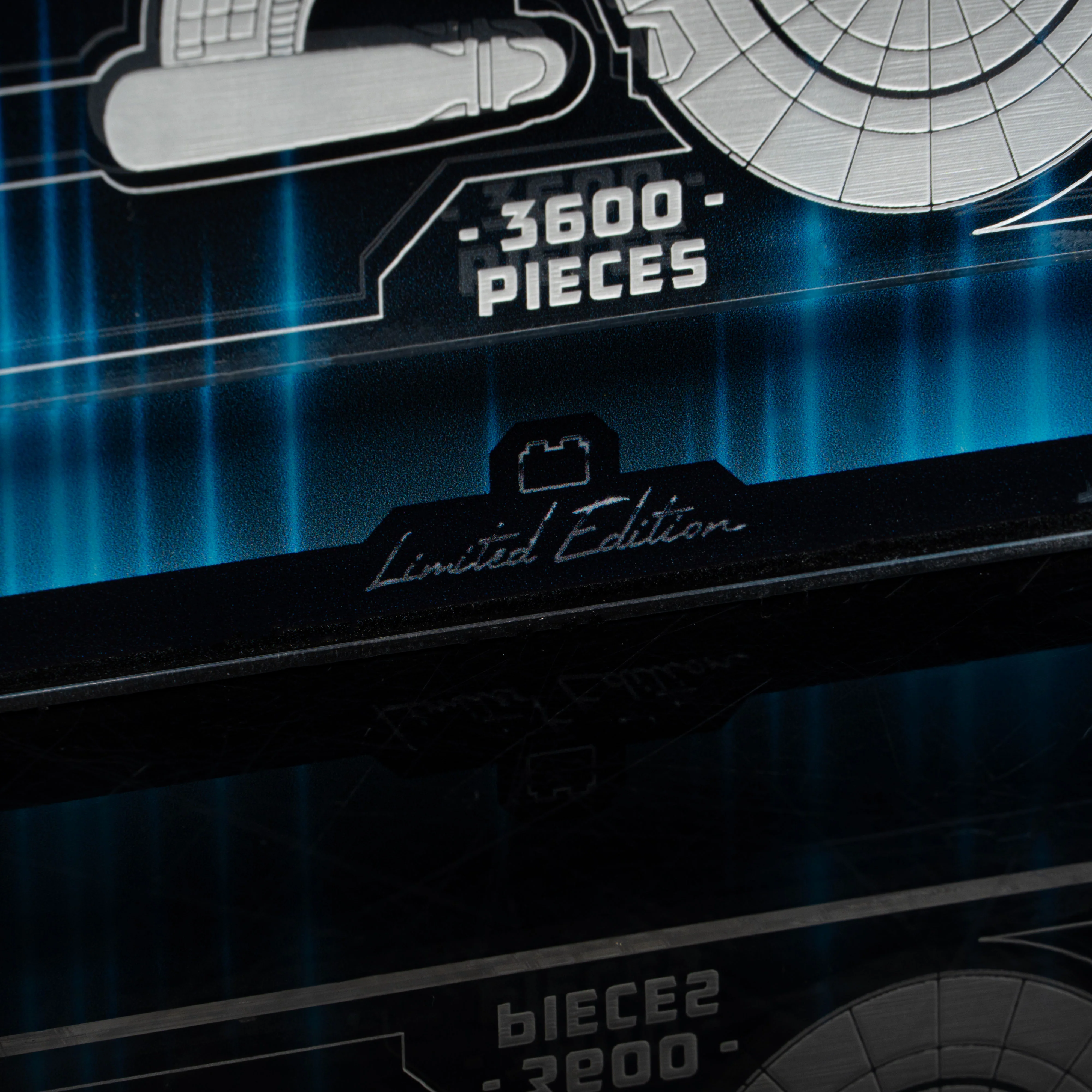 Limited Edition Display Case for LEGO® Star Trek: U.S.S. Enterprise NCC-1701-D™ (10356) - Image 13