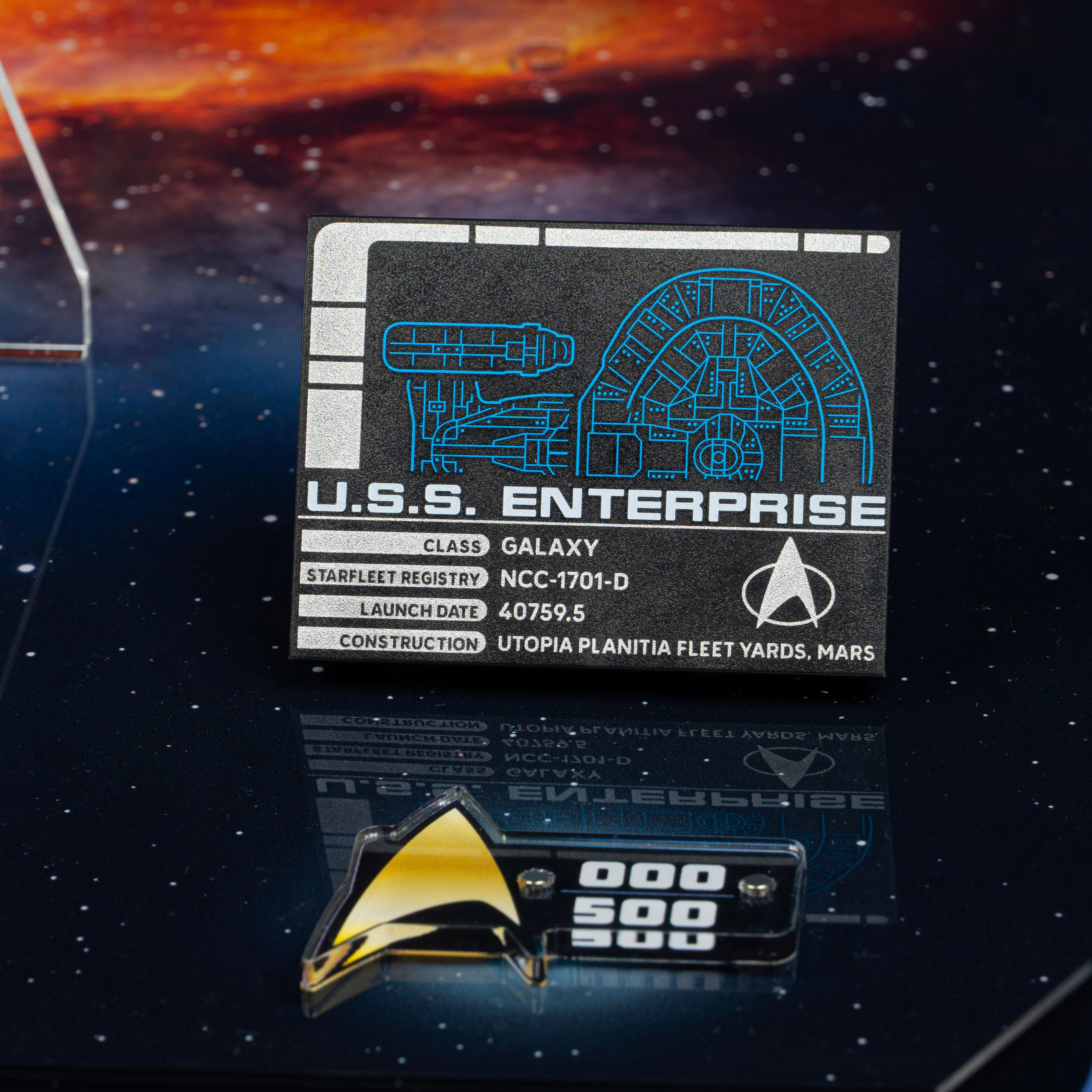 Limited Edition Display Case for LEGO® Star Trek: U.S.S. Enterprise NCC-1701-D™ (10356) - Image 14
