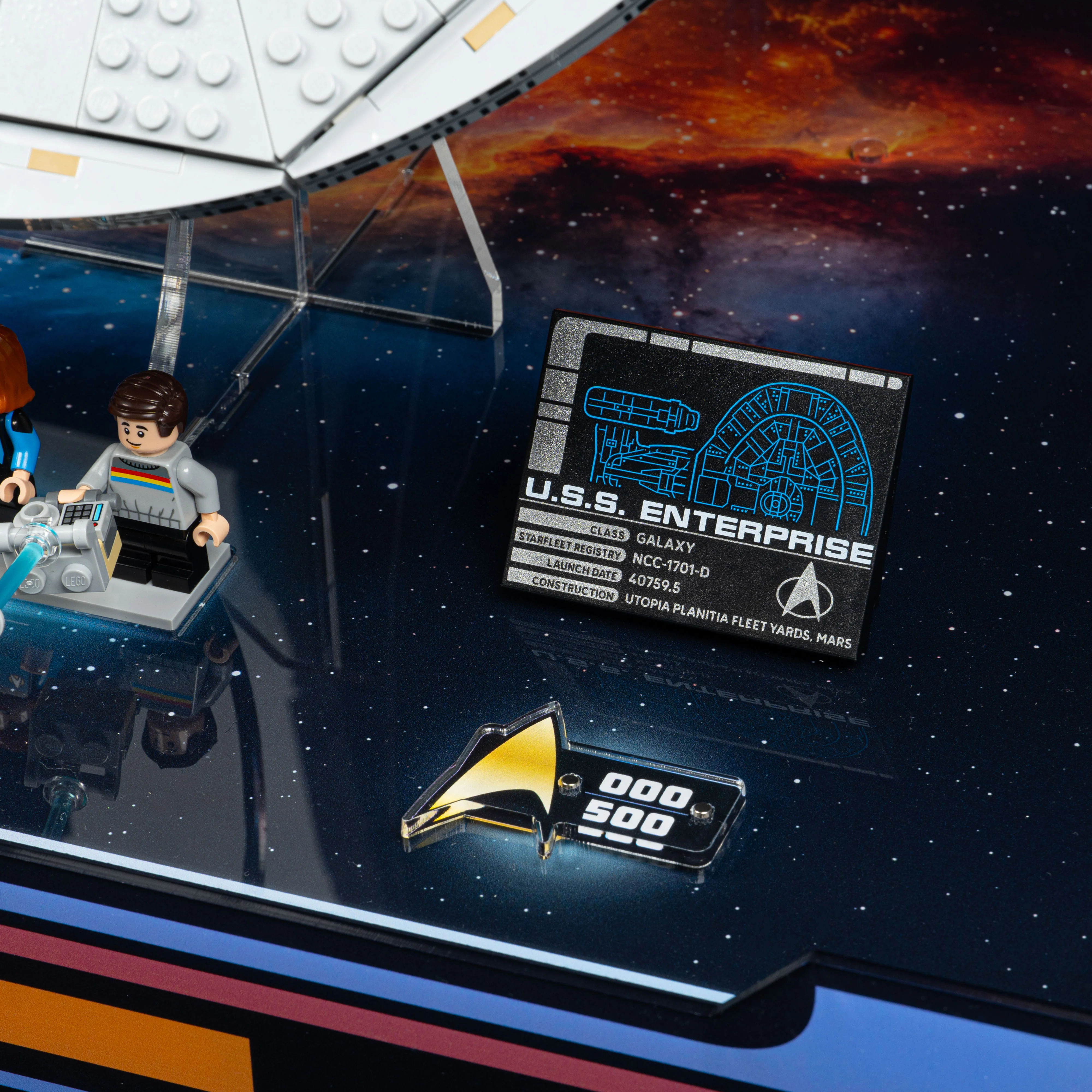 Limited Edition Display Case for LEGO® Star Trek: U.S.S. Enterprise NCC-1701-D™ (10356) - Image 16