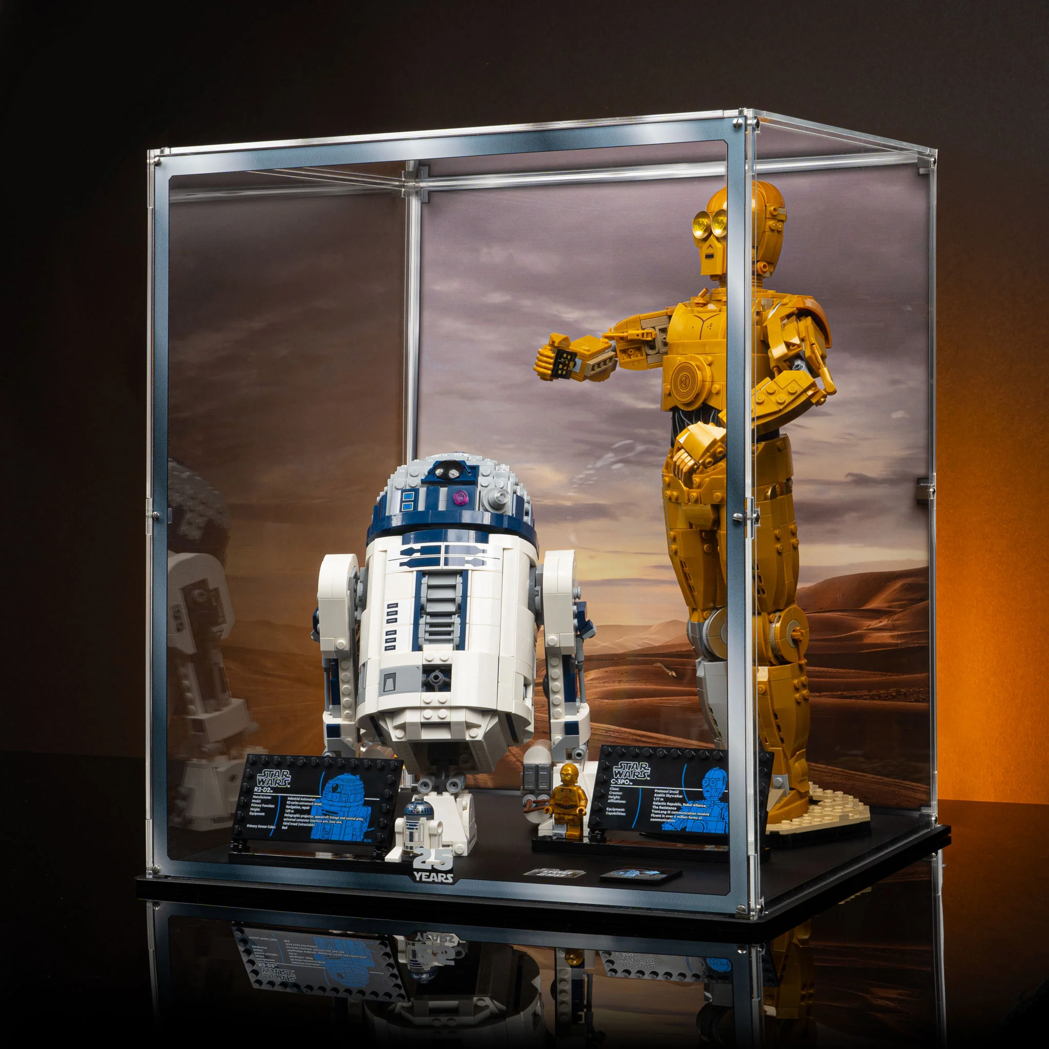 Limited Edition Display Case for LEGO® Star Wars™ C-3PO and R2-D2 (75398, 75379) - Image 4