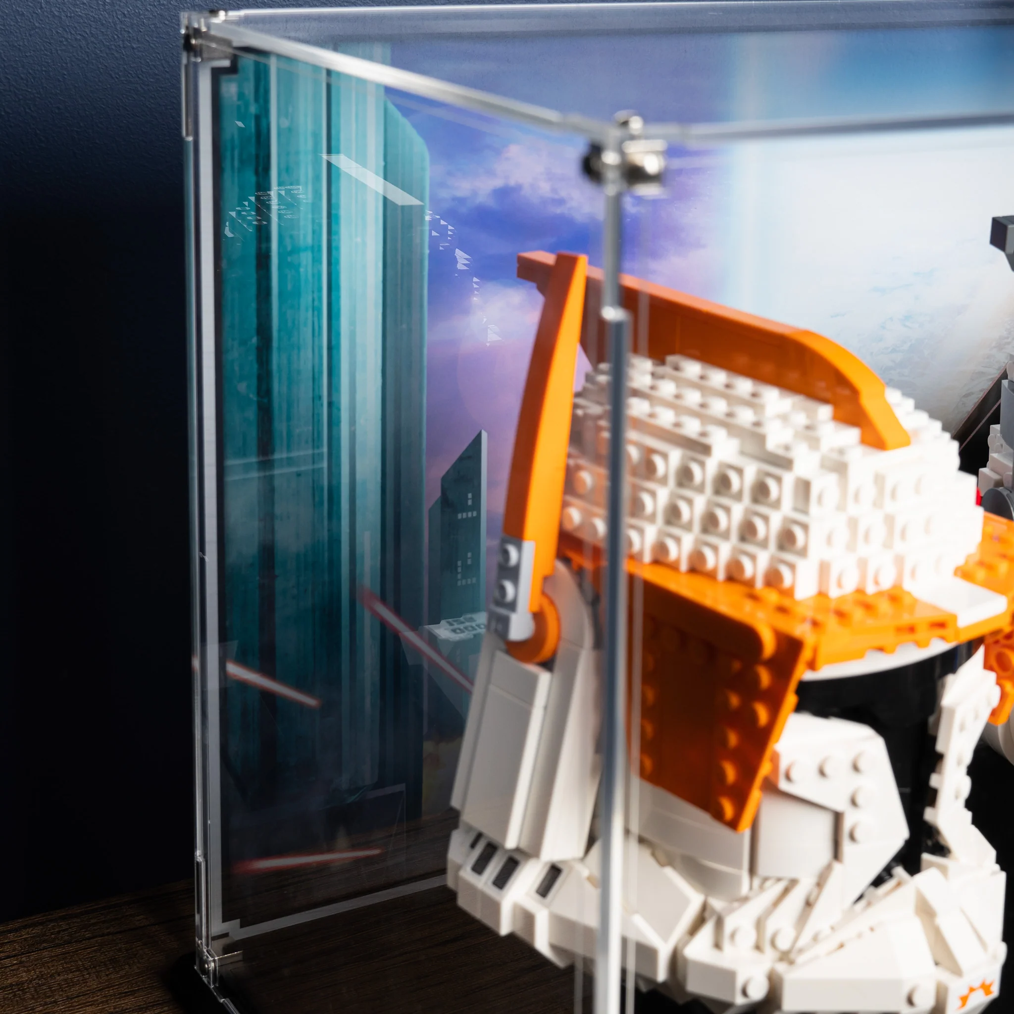 Limited Edition Display Case for LEGO® Star Wars Commander Cody and Captain Rex Helmets (75349 & 75350) - Image 15