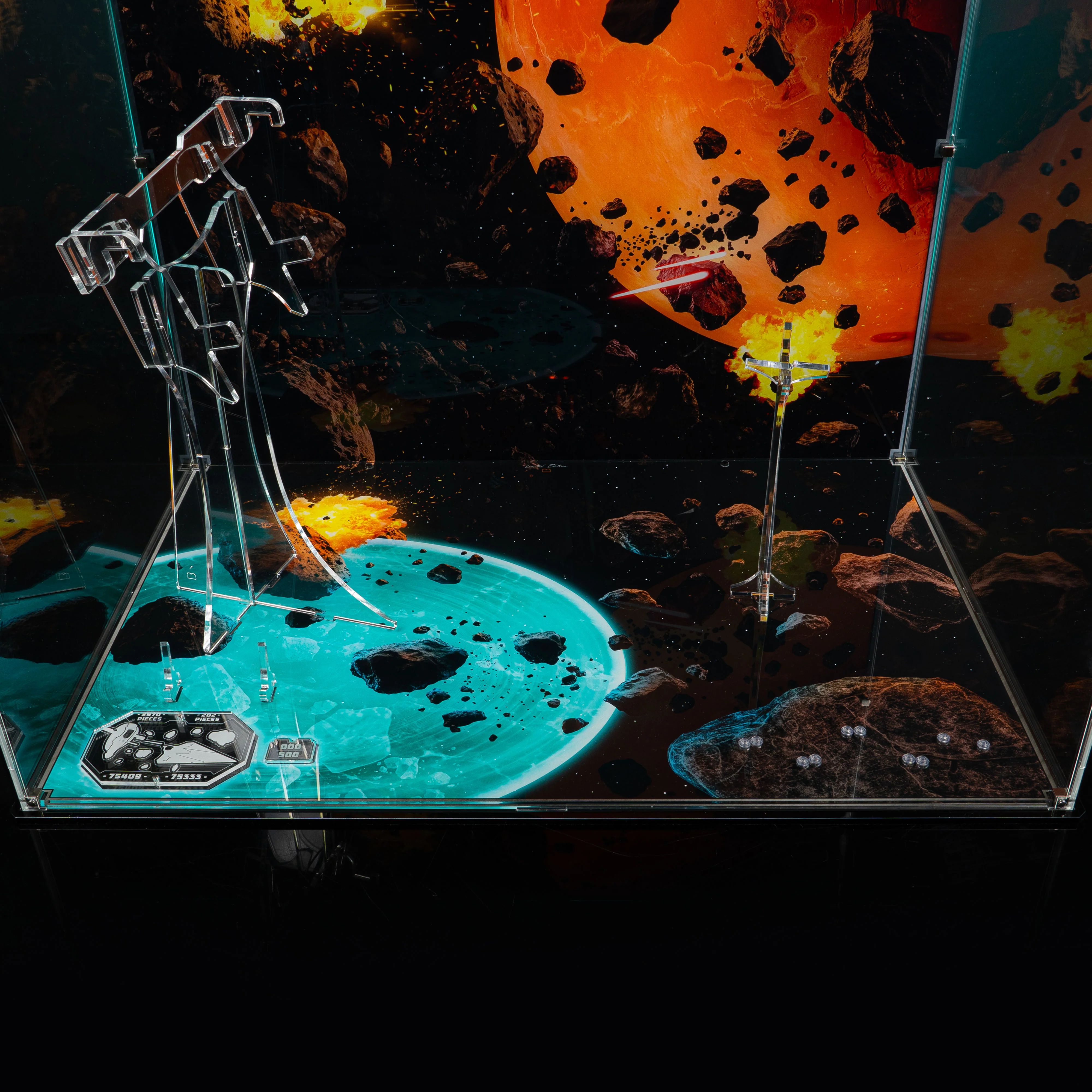 Limited Edition Display Case for LEGO® Star Wars™ Jango Fett's Firespray-Class Starship (75409) & Obi-Wan Kenobi’s Jedi Starfighter™ (75333) - Image 11