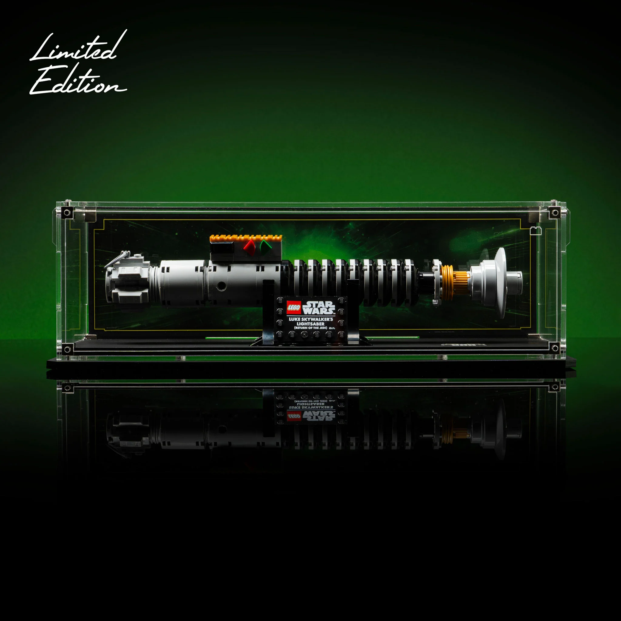 Limited Edition Display Case for LEGO® Star Wars™ Luke Skywalker’s Lightsaber (40730) - Image 2