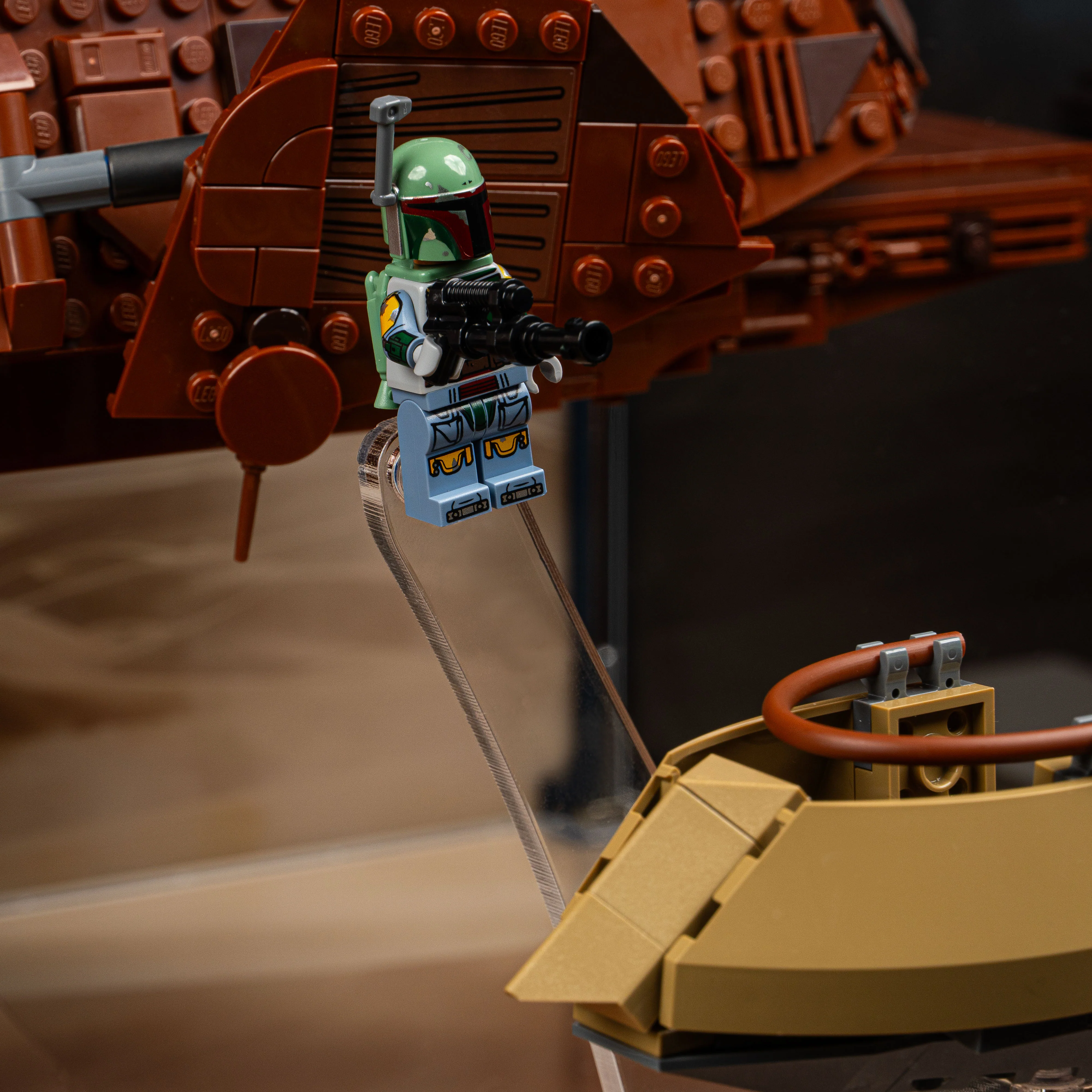 Limited Edition Display Case for LEGO® Star Wars™ UCS Jabba’s Sail Barge and LEGO® Star Wars™ Desert Skiff and Sarlacc Pit (75396, 75397) - Image 10