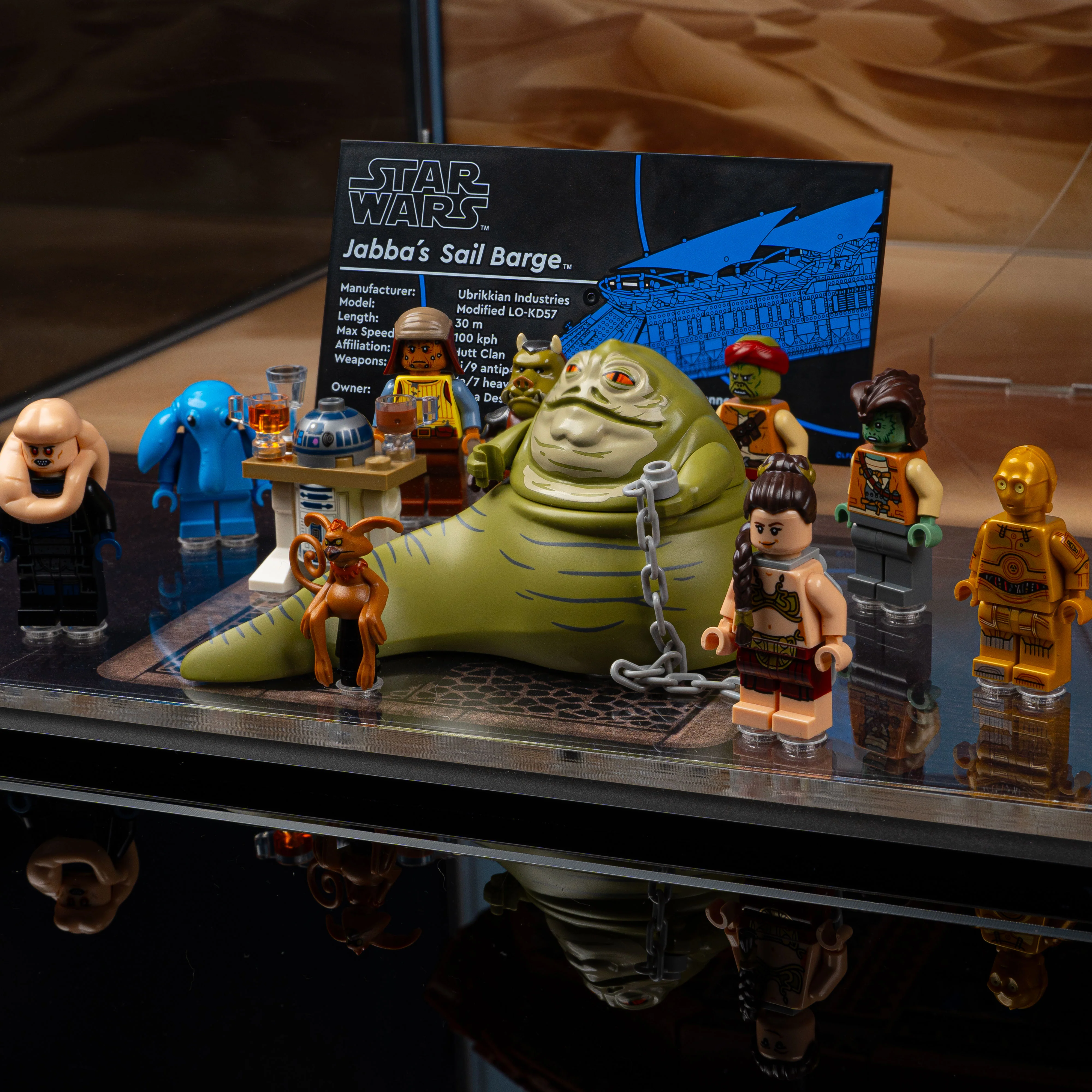 Limited Edition Display Case for LEGO® Star Wars™ UCS Jabba’s Sail Barge and LEGO® Star Wars™ Desert Skiff and Sarlacc Pit (75396, 75397) - Image 13