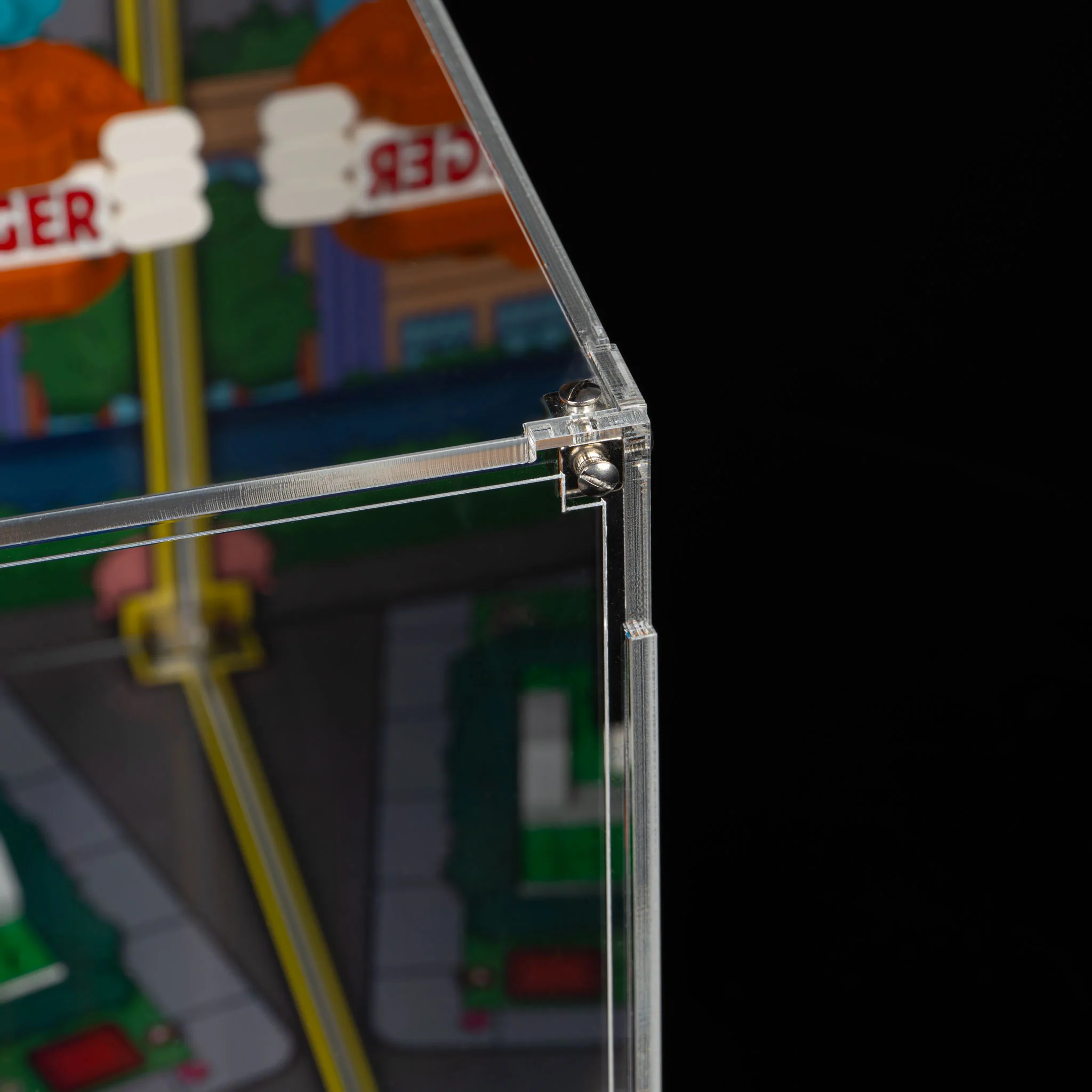 Limited Edition Display Case for LEGO® The Simpsons™: Krusty Burger (10352) - Image 14