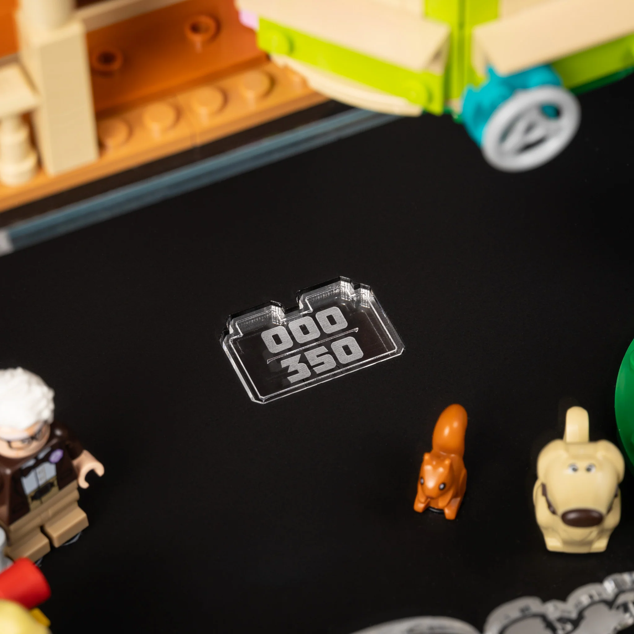 Limited Edition Display Case for LEGO® ‘Up’ House (43217) - Image 14