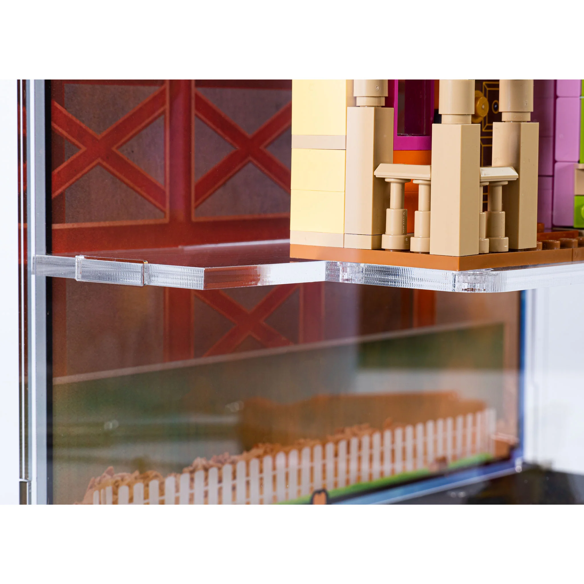 Limited Edition Display Case for LEGO® ‘Up’ House (43217) - Image 7