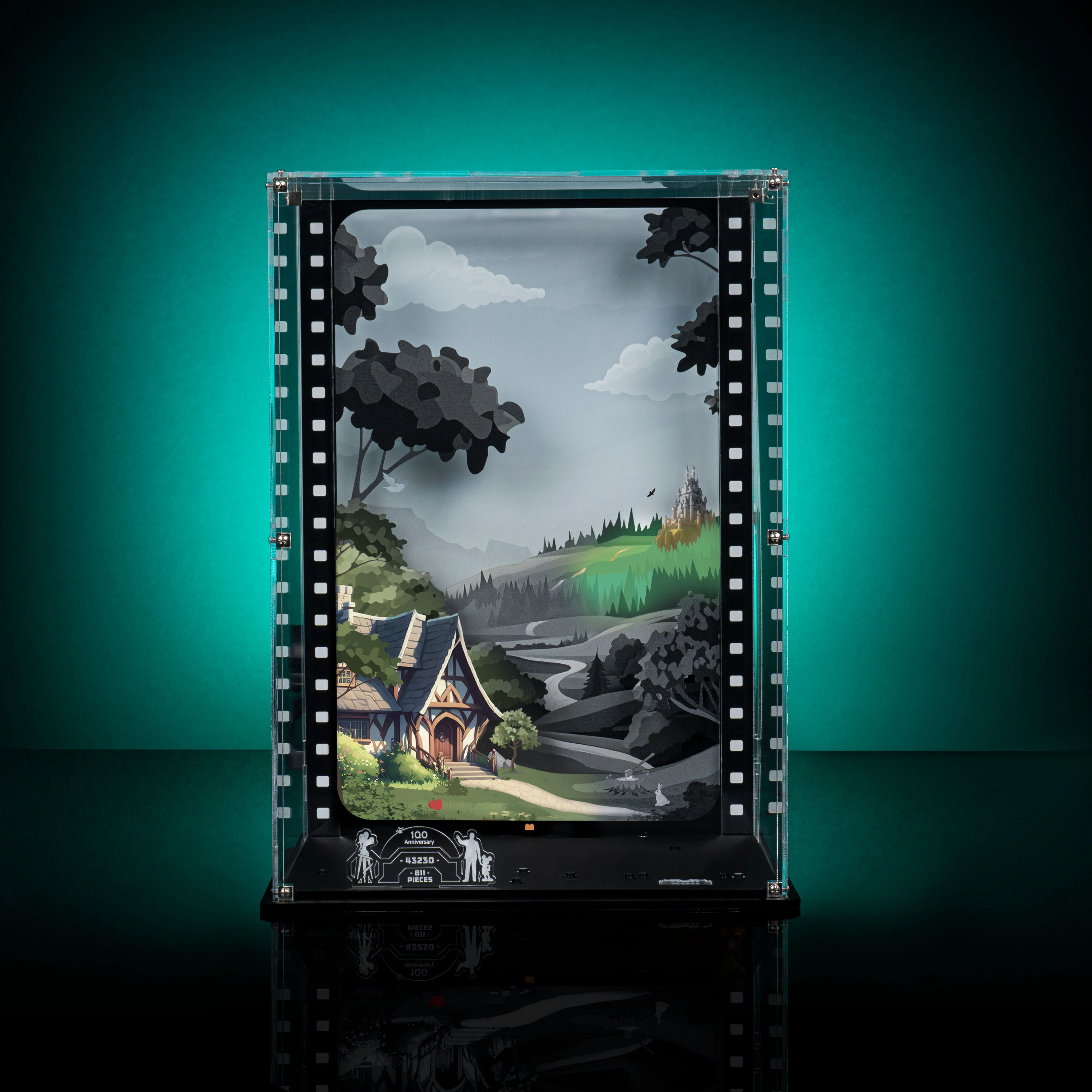 Limited Edition Display Case for LEGO® Walt Disney Tribute Camera (43230) - Image 5