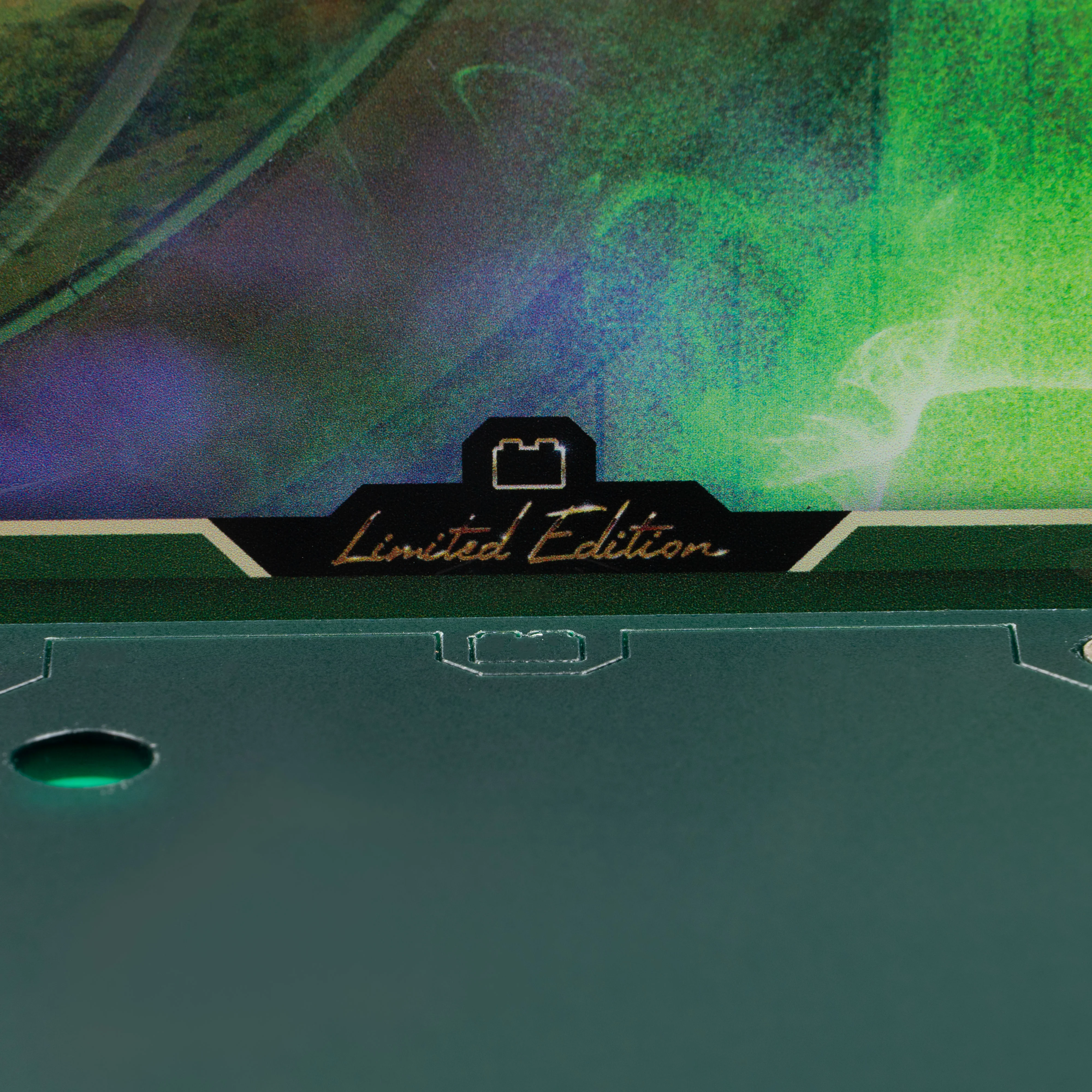 Limited Edition Display Case for LEGO® Wicked: Glinda and Elphaba Bookends (75691) - Image 14