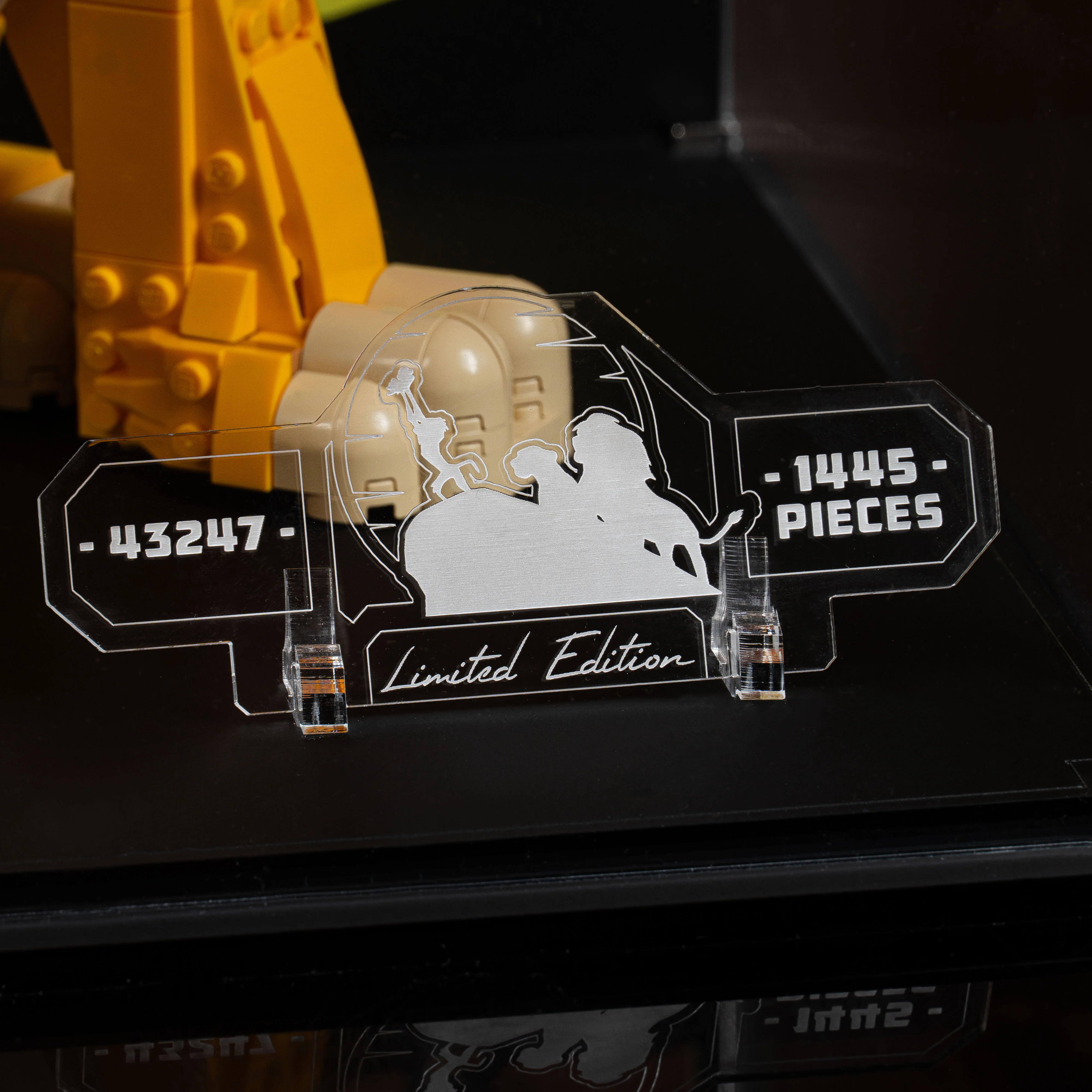 Limited Edition Display Case for LEGO® Young Simba the Lion King (43247) - Image 7