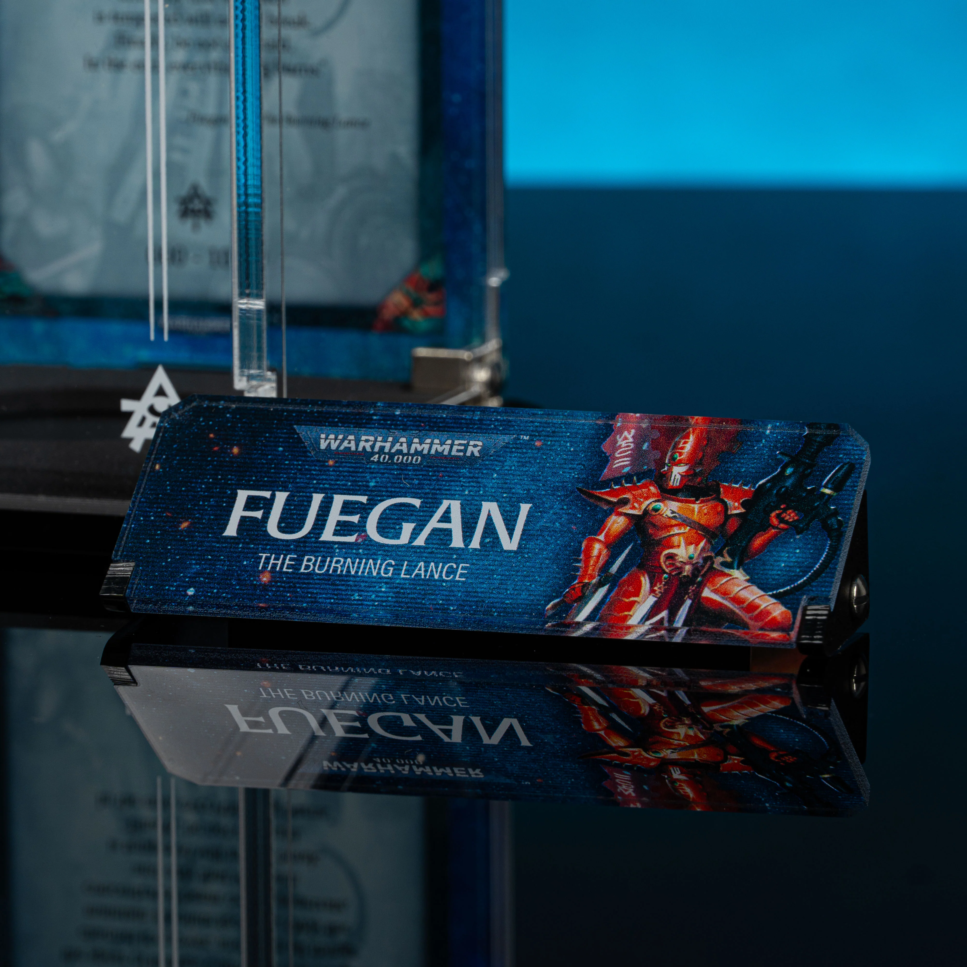 Limited Edition Display Case for Warhammer® 40,000 Fuegan - Image 3