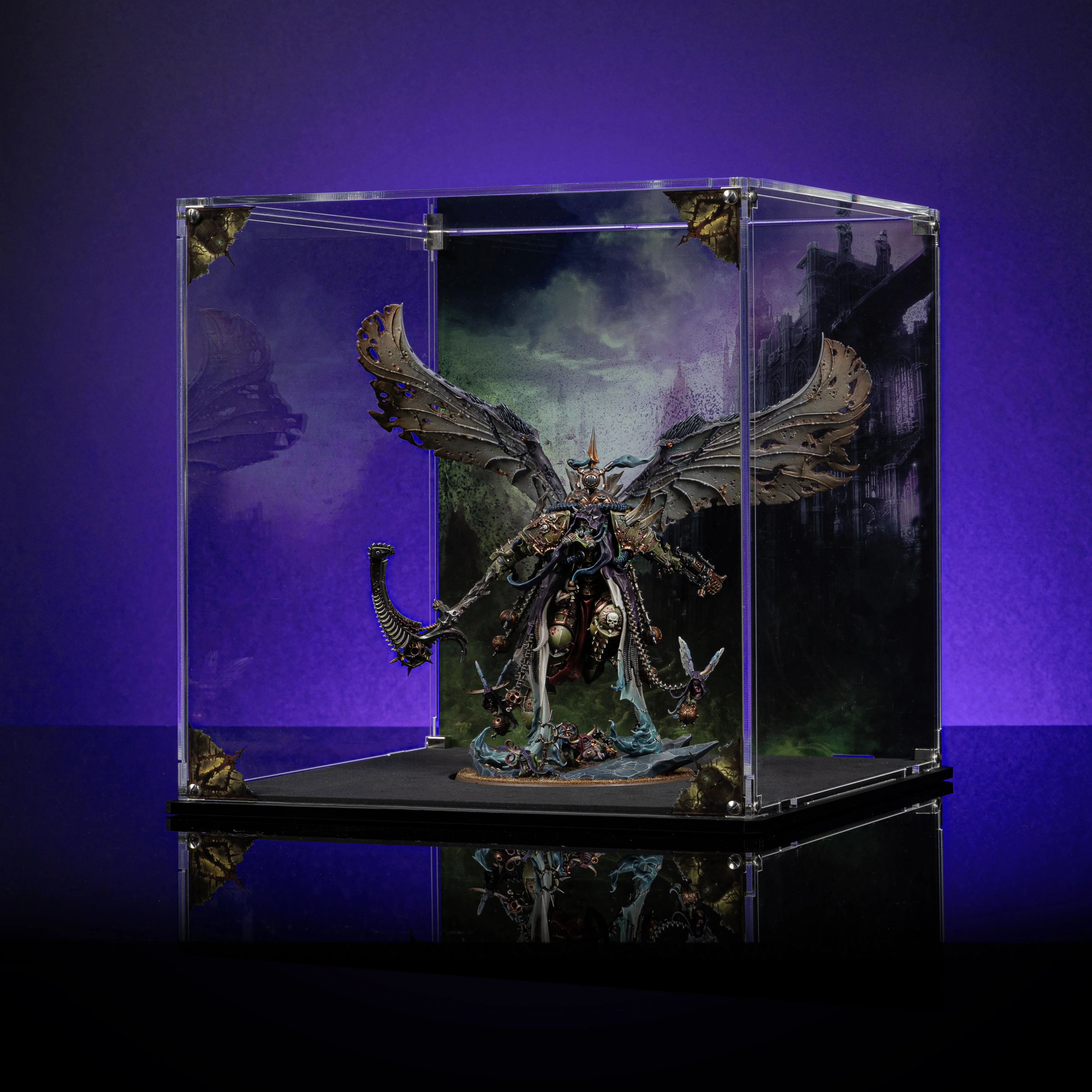 Limited Edition Display Case for Warhammer® 40,000 Mortarion, Daemon Primarch of Nurgle - Image 4