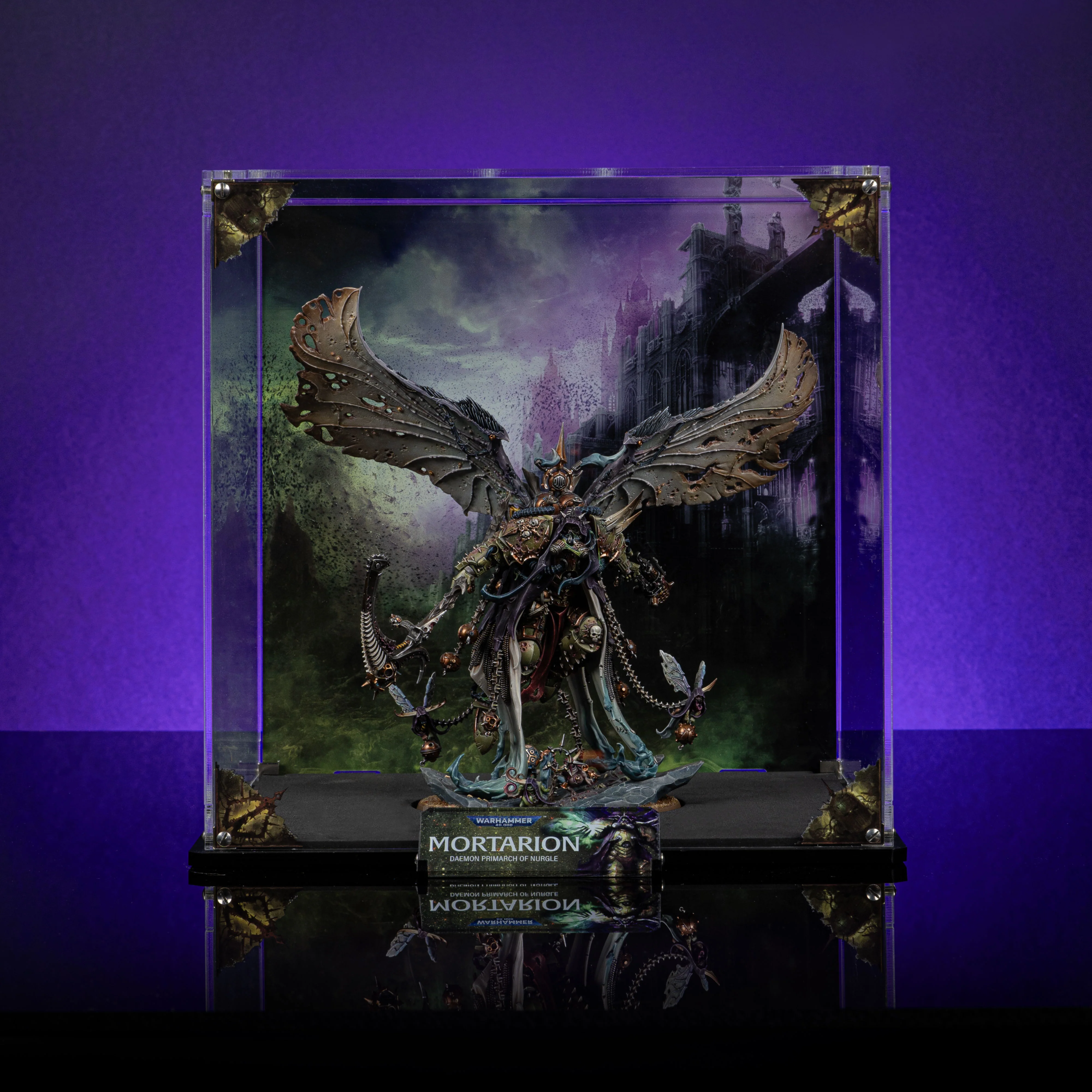 Limited Edition Display Case for Warhammer® 40,000 Mortarion, Daemon Primarch of Nurgle - Image 7