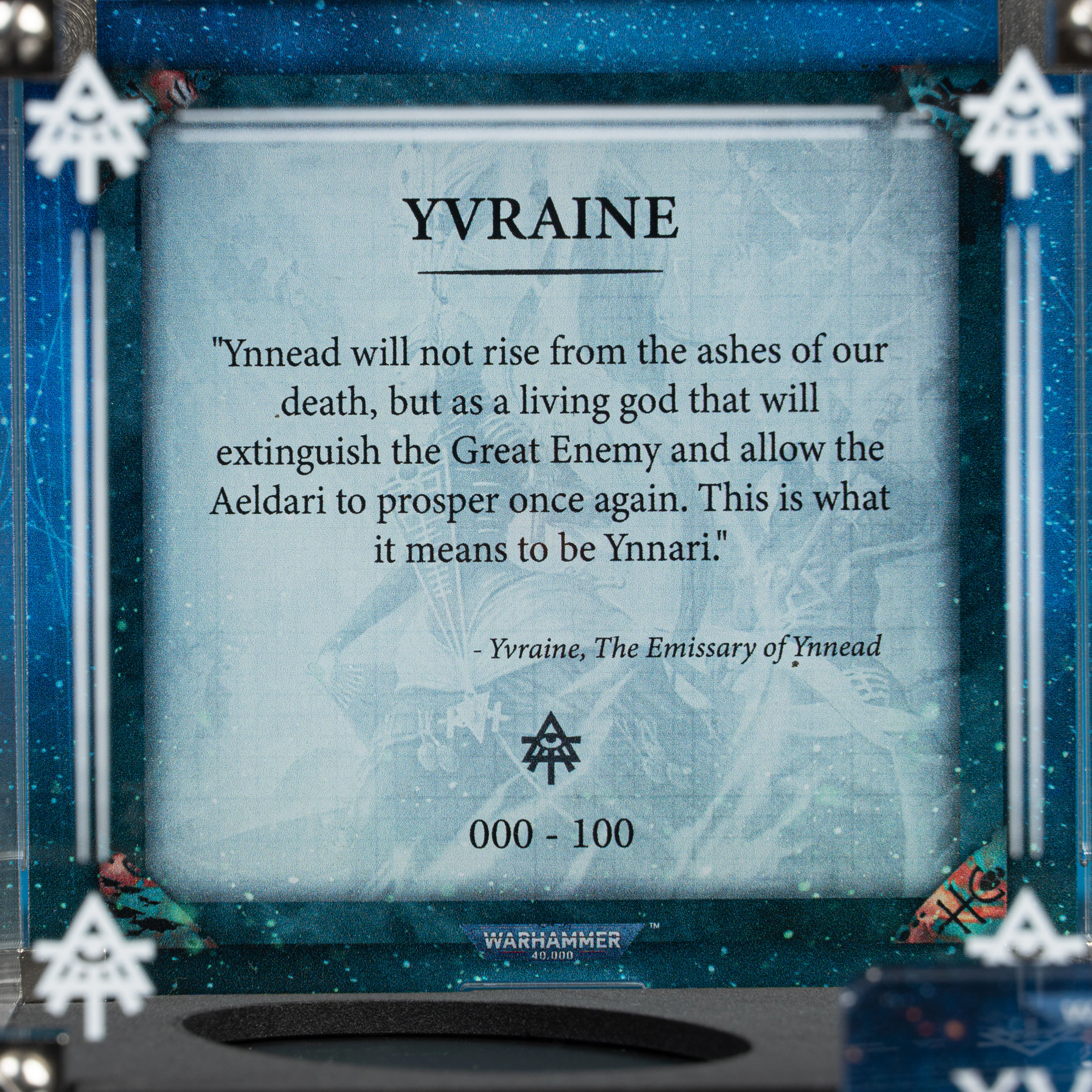Limited Edition Display Case for Warhammer® 40,000 Yvraine - Image 3