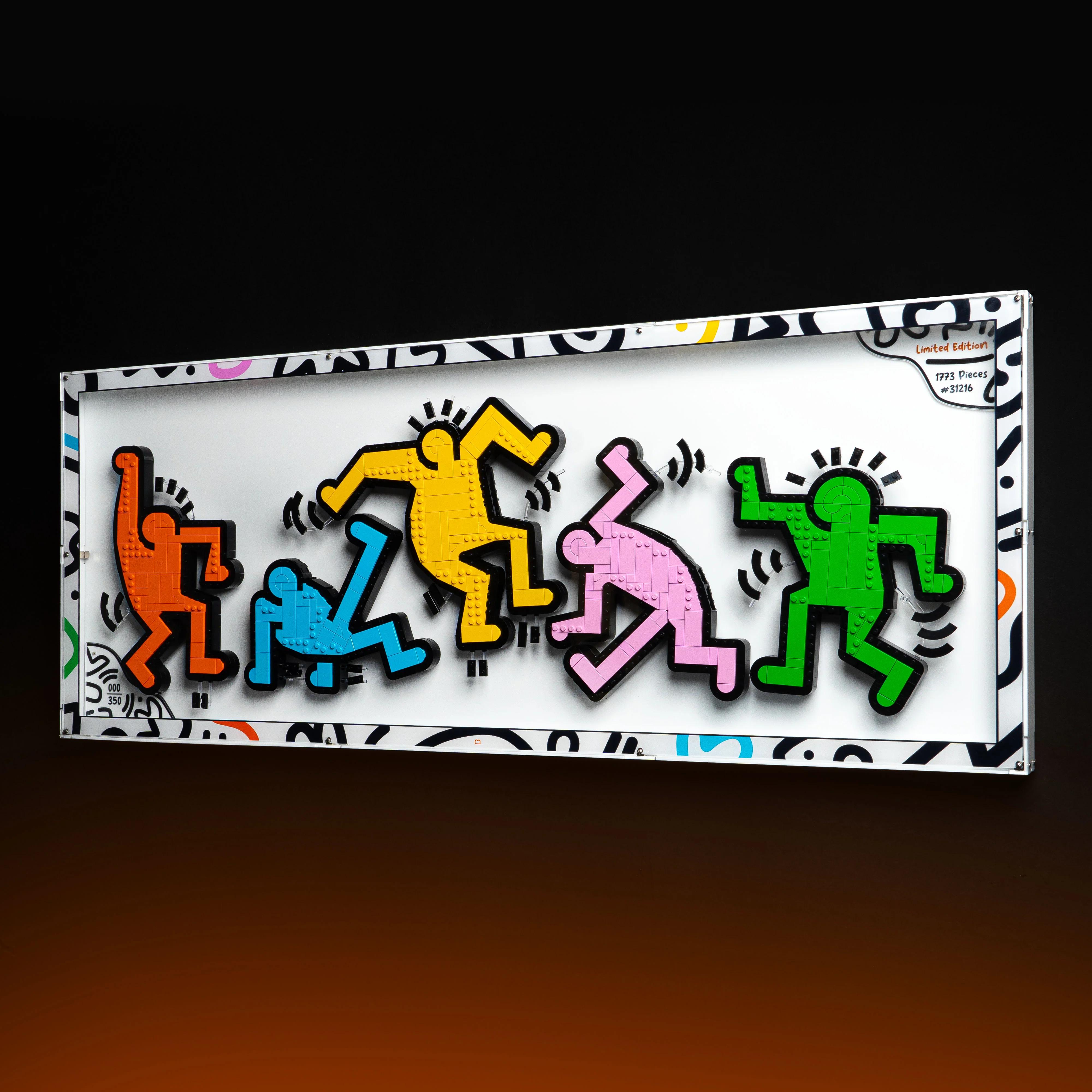 Limited Edition Wall Mounted Display Case for LEGO® Art: Keith Haring – Dancing Figures (31216) - Image 4