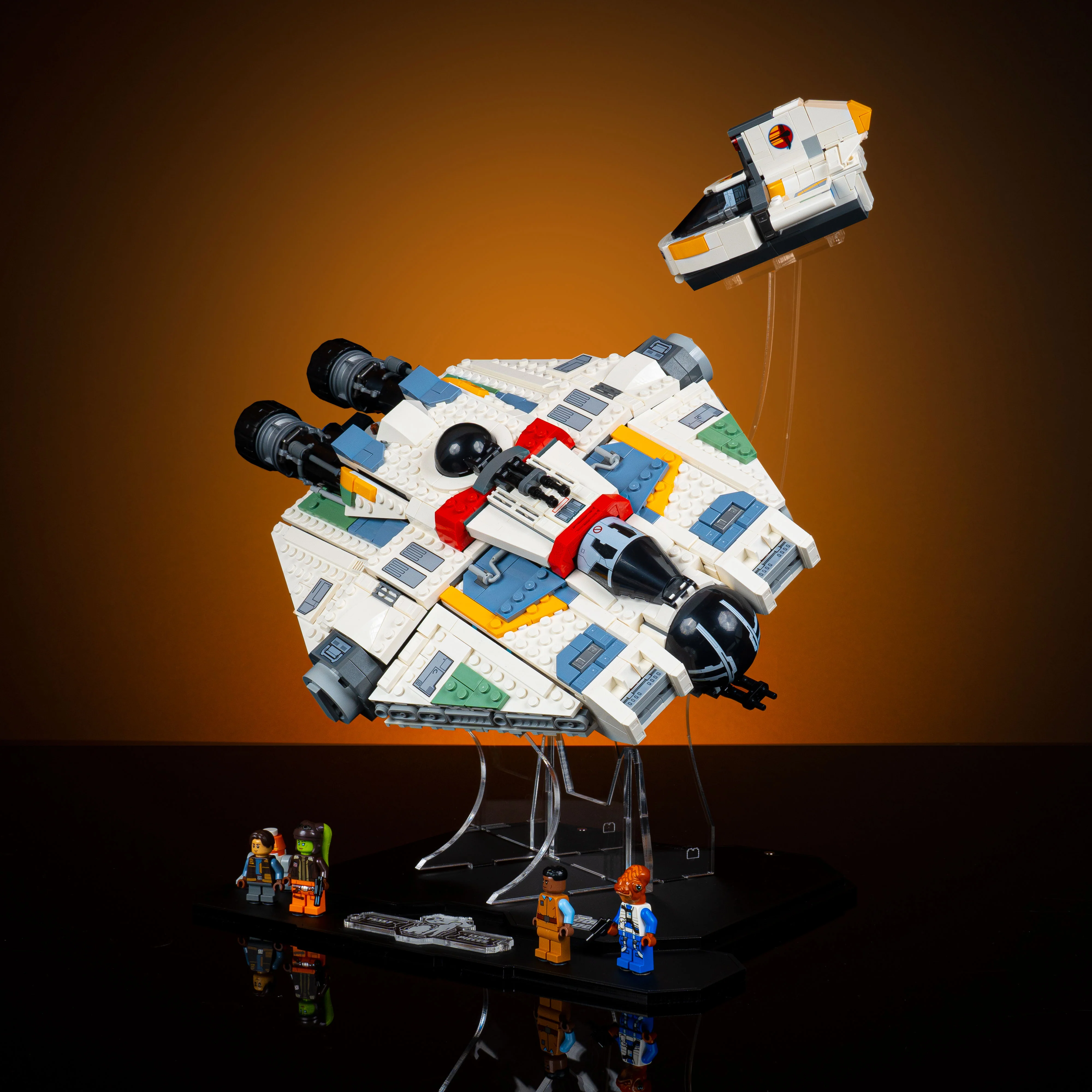 Limited Edition Display Stand for LEGO® Star Wars™ Ghost & Phantom II (75357) - Image 4