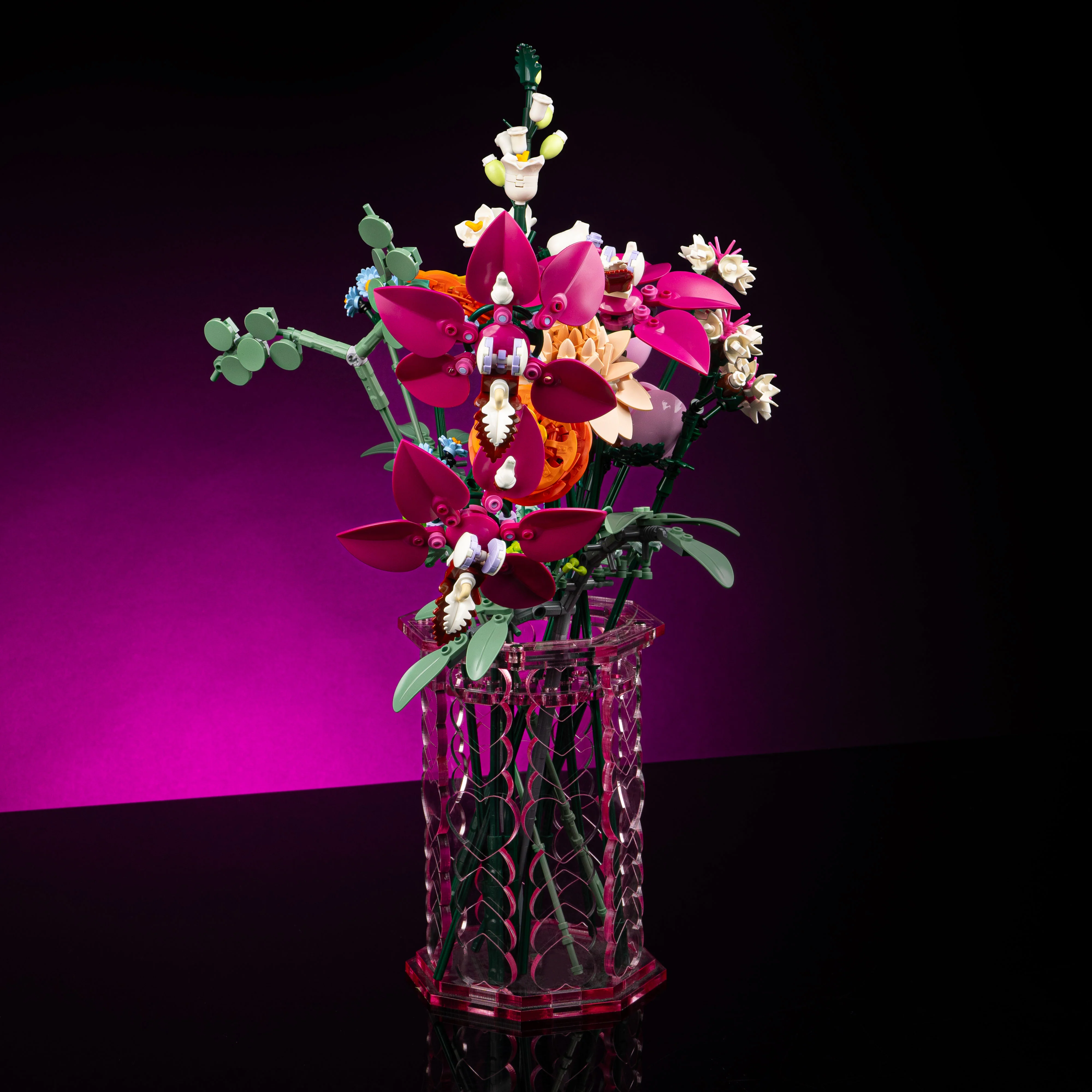 Limited Edition Large Valentine’s Day Vase for LEGO® Botanical Flowers - Image 11