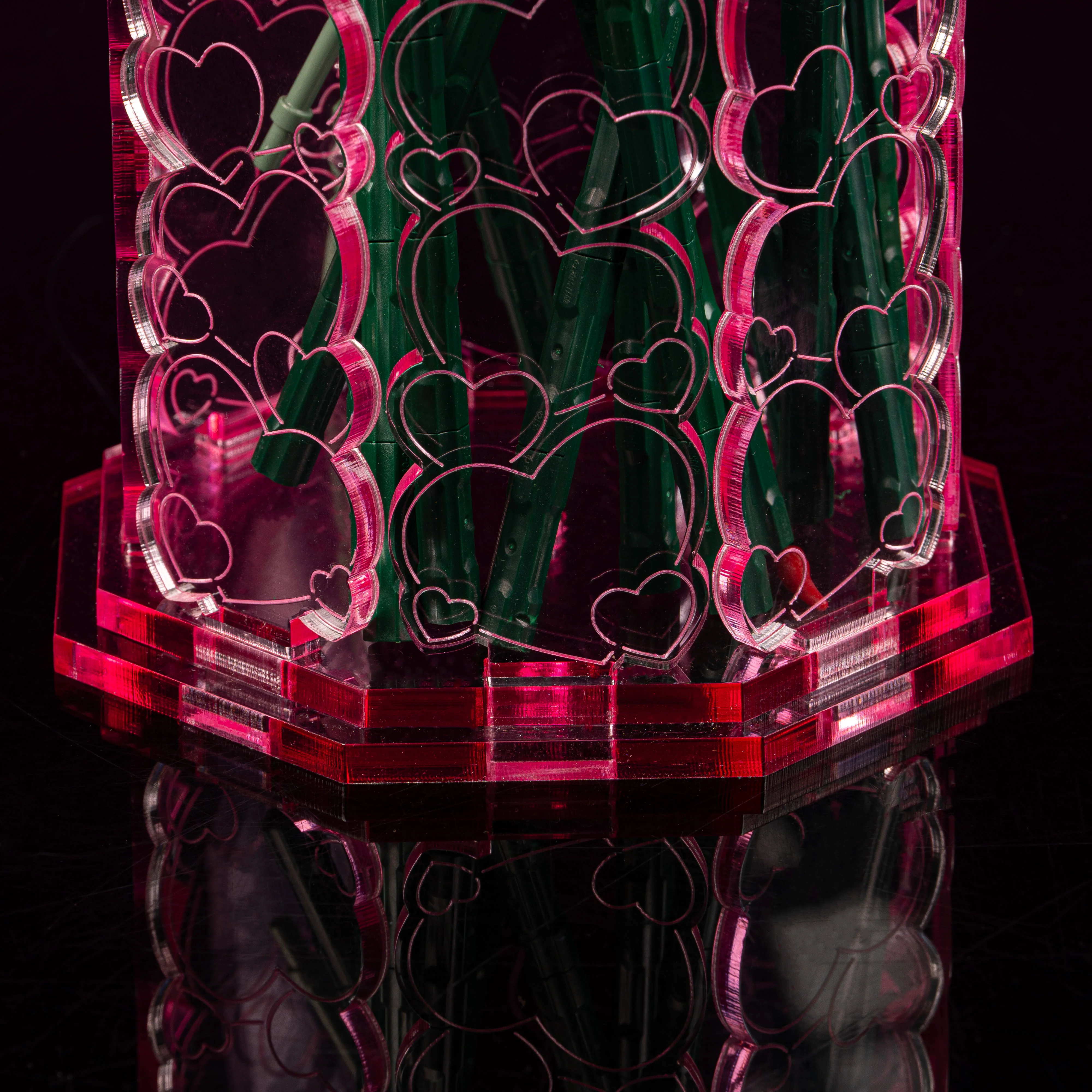 Limited Edition Valentine’s Day Vase for LEGO® Botanical Flowers - Image 7
