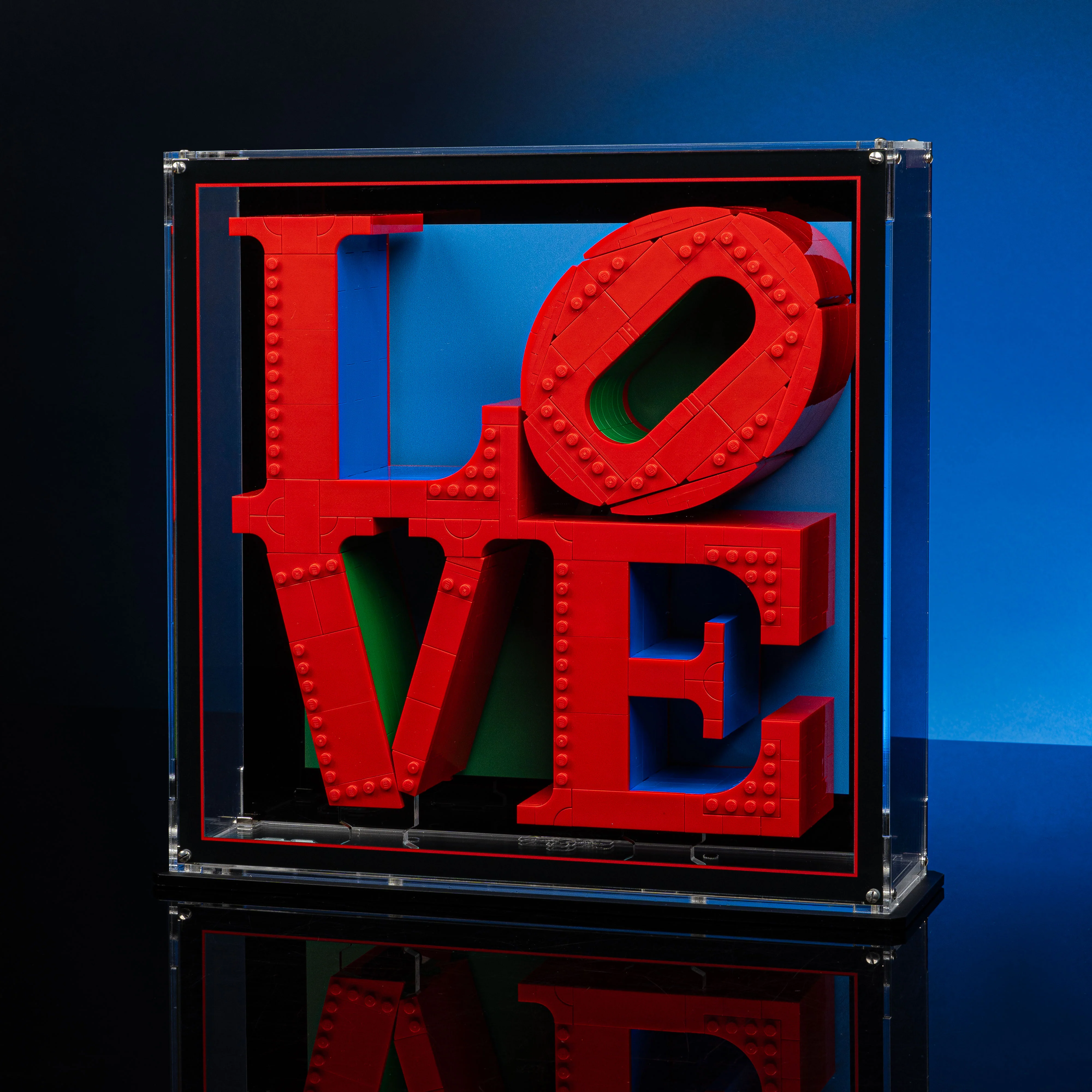 Limited Edition Wall Mountable Display Case for LEGO® Art: Robert Indiana's LOVE (31214) - Image 5
