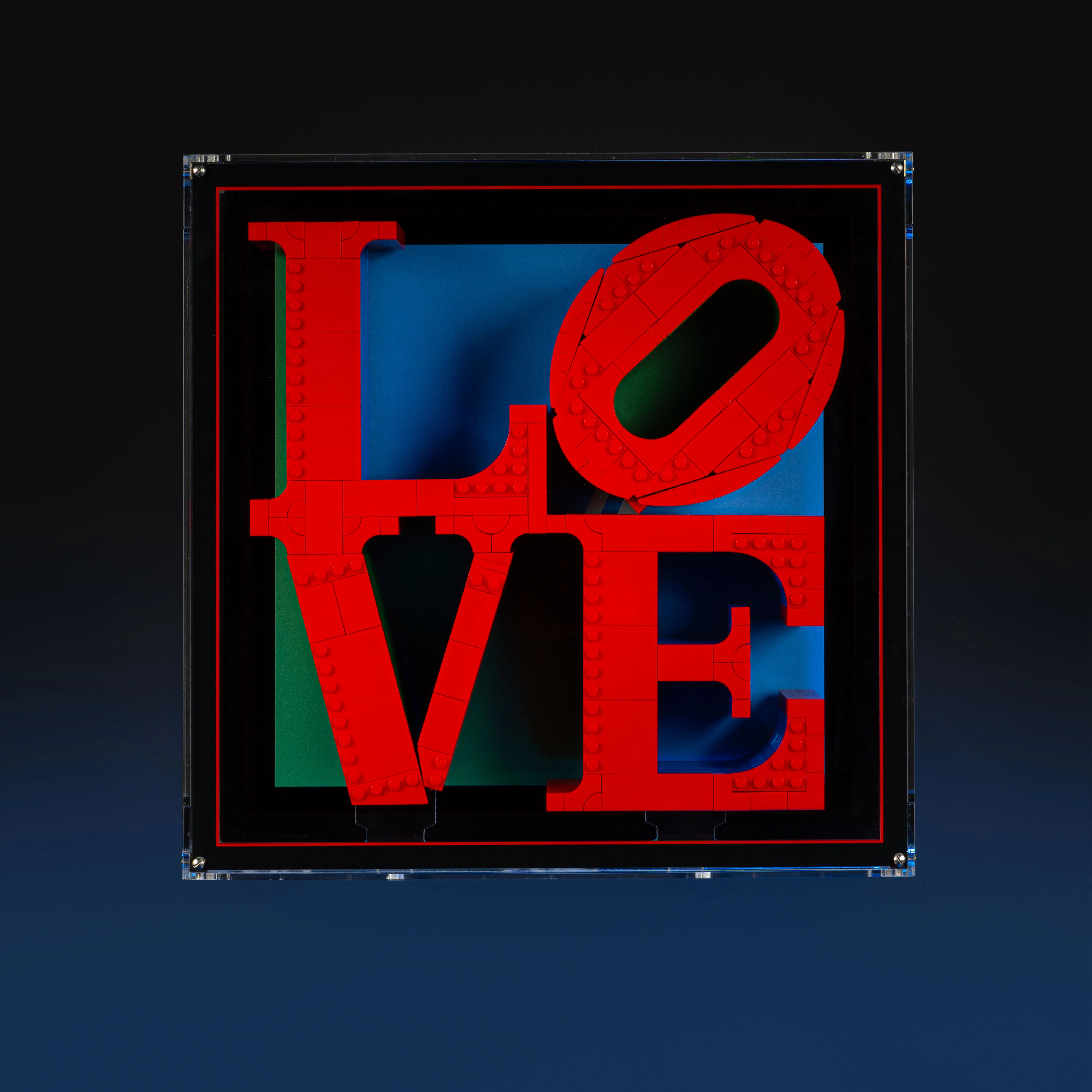 Limited Edition Wall Mountable Display Case for LEGO® Art: Robert Indiana's LOVE (31214) - Image 7